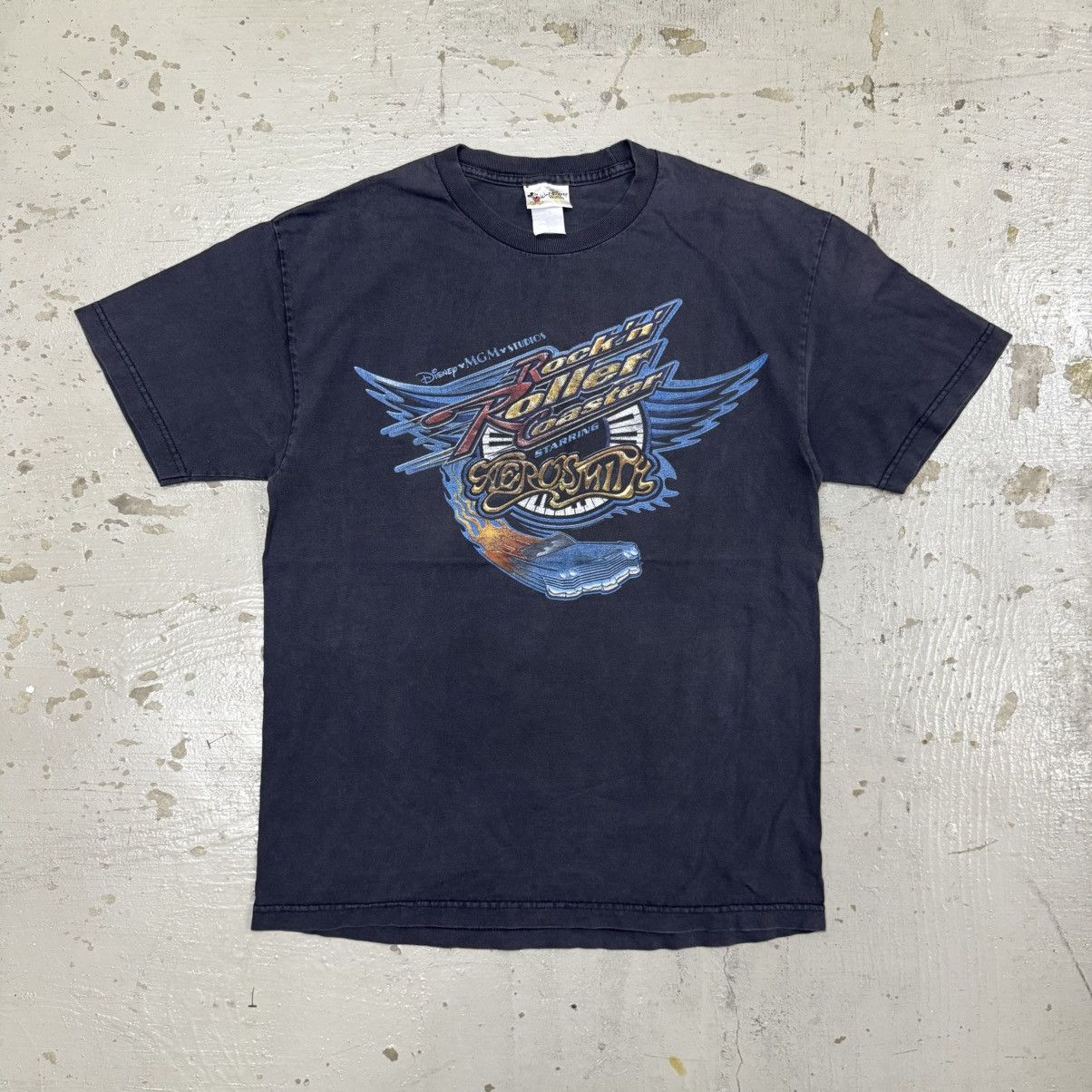 Aerosmith 1999 Aerosmith MGM Disney Rock’n’rollercoaster tee thrash Size US L / EU 52-54 / 3 - 1 Thumbnail