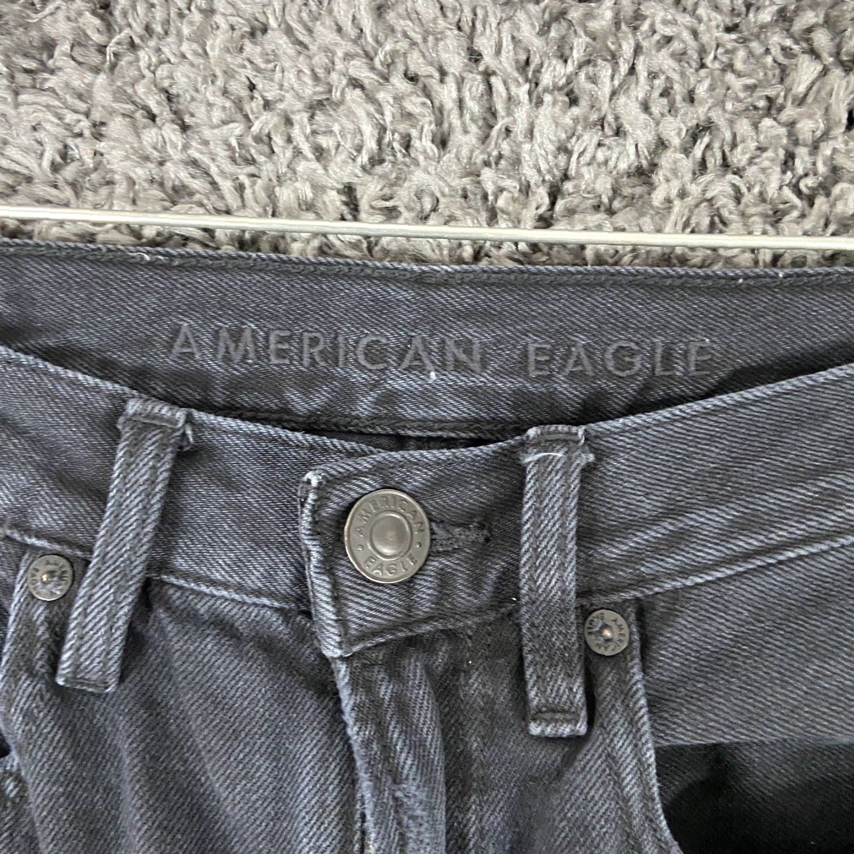 American Eagle Outfitters American Eagle Jeans Women’s 2 Short Black 90s Slim Boyfriend Distressed Womens Size 26" / US 2 / IT 38 - 6 Thumbnail