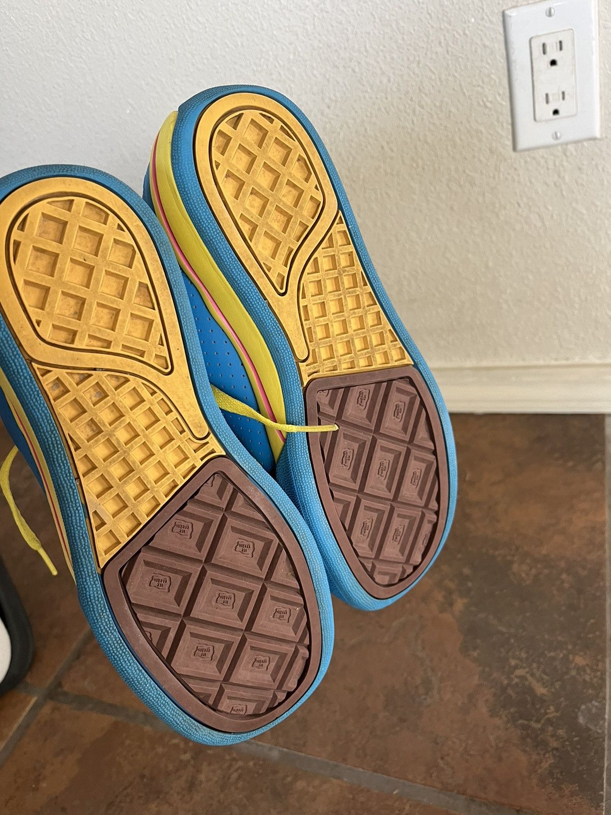 Reebok Ice cream board flips Size US 8 / IT 38 - 3 Thumbnail