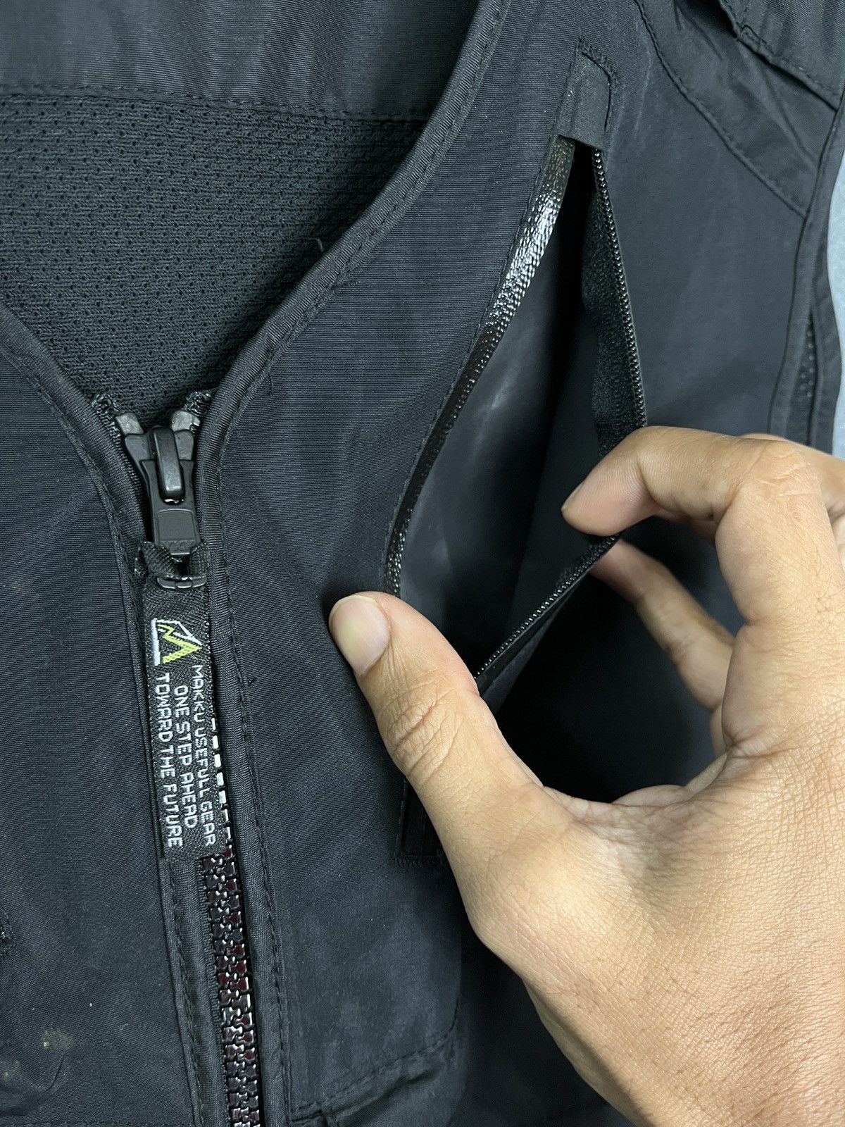 Japanese Brand Makku Tactical Utility Multipocket BS Mesh Vest Size US L / EU 52-54 / 3 - 5 Thumbnail