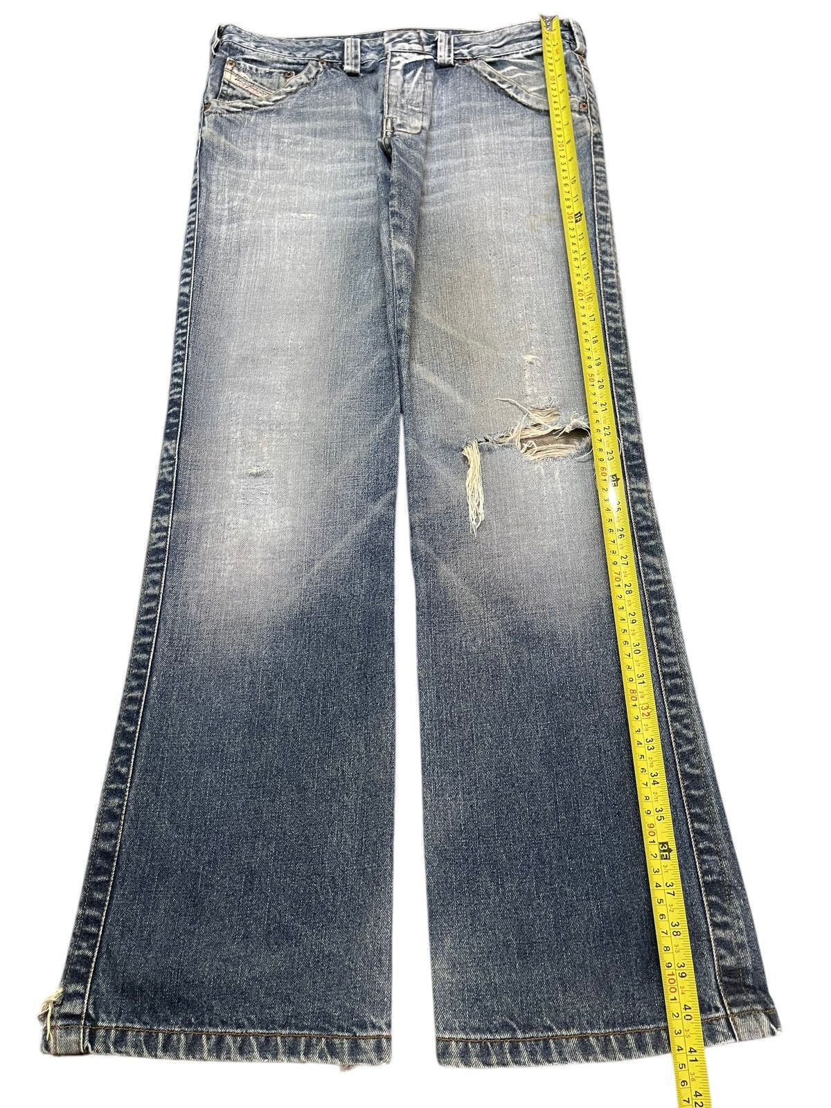 Diesel Vintage Diesel Industry Faded Wash Distressed Wide Leg Jeans Size US 32 / EU 48 - 14 Thumbnail