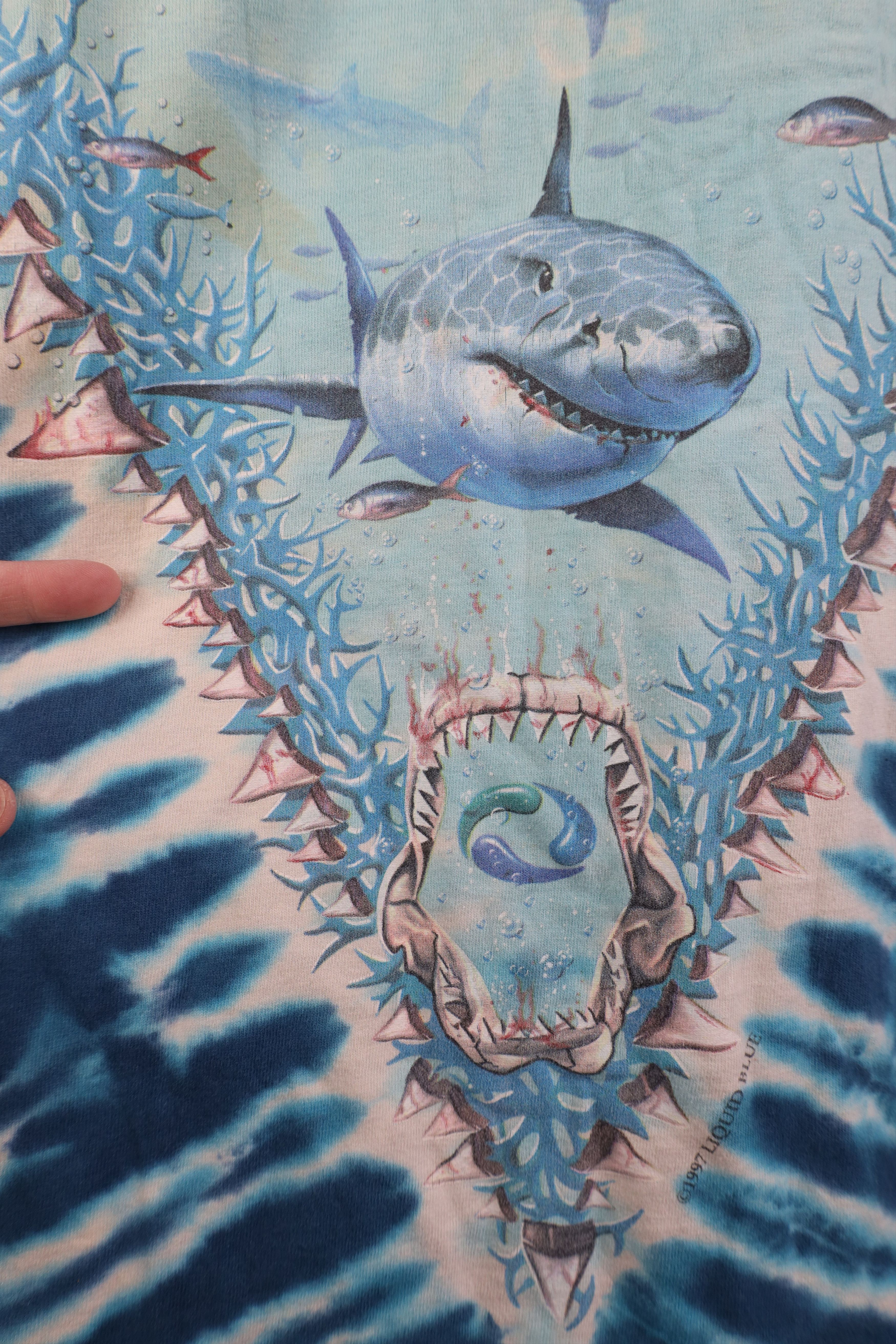 Liquid Blue Vintage 90s Liquid Blue Fish All Over Print T-Shirt USA Size US XL / EU 56 / 4 - 14 Thumbnail
