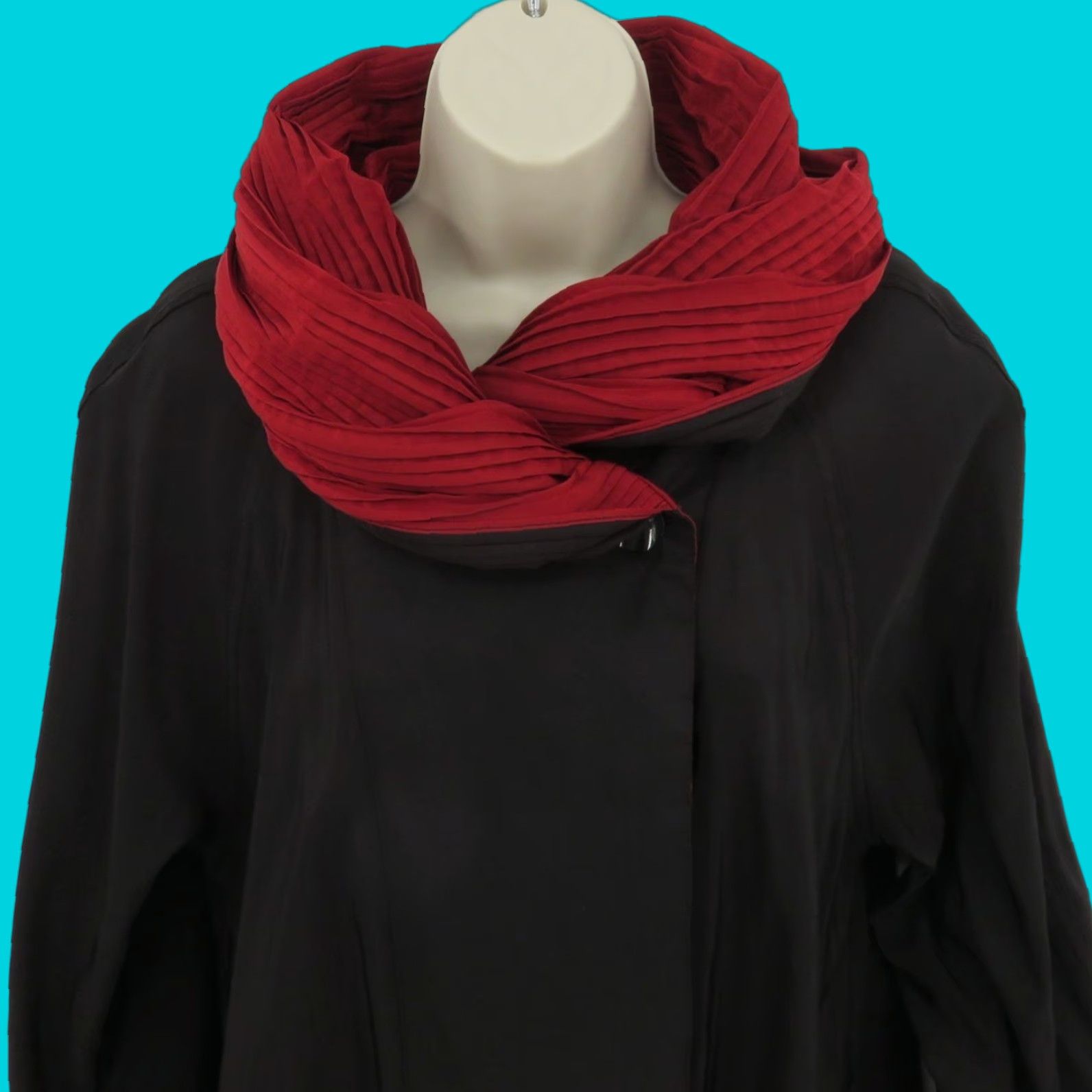 Vintage Mycra Pac Donatella Women Jacket 0-P Black Red Reversible Hood Pleated Size XS / US 0-2 / IT 36-38 - 1 Thumbnail