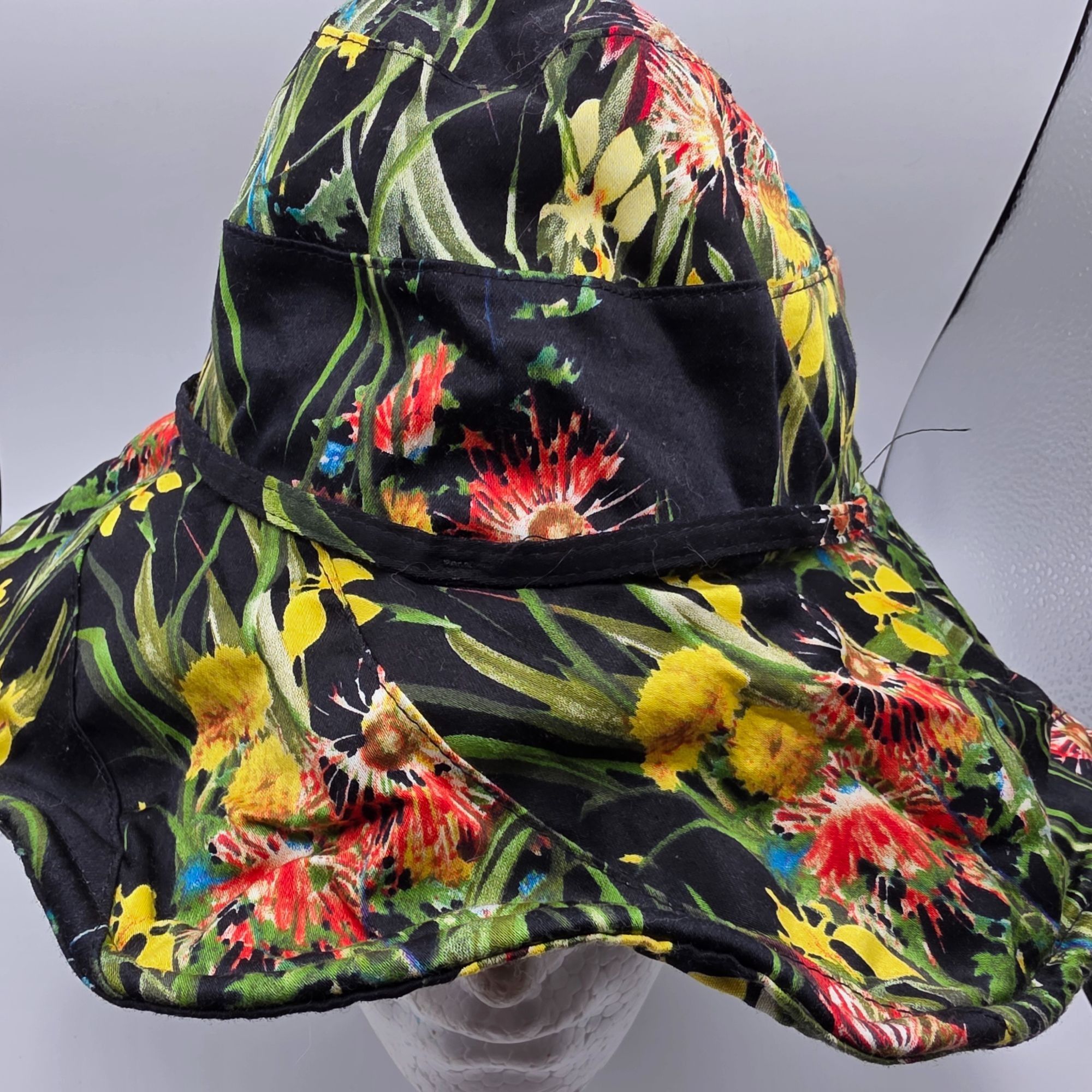 Vince Camuto Vince Camuto Womens Sun Hat Floral Design Floppy Stylish Bea Size ONE SIZE - 5 Thumbnail
