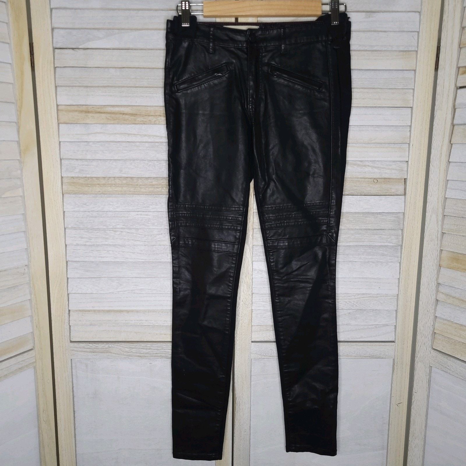 Anthropologie Pilcro Anthropologie 26 Vegan Leather Pants Black Skinny Size 28" / US 6 / IT 42 - 1 Thumbnail