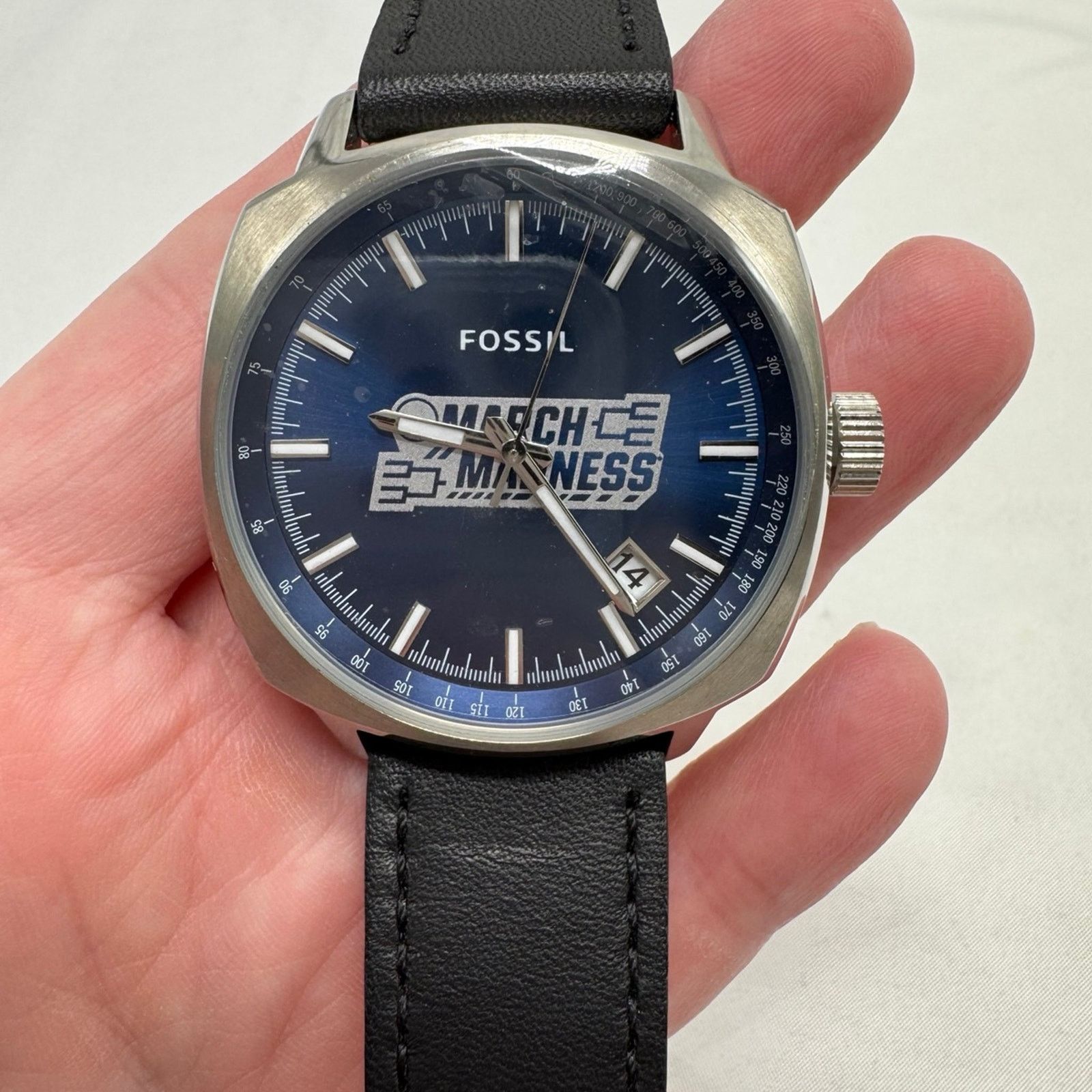 Fossil NWT Men’s Fossil March Madness watch Size ONE SIZE - 1 Thumbnail