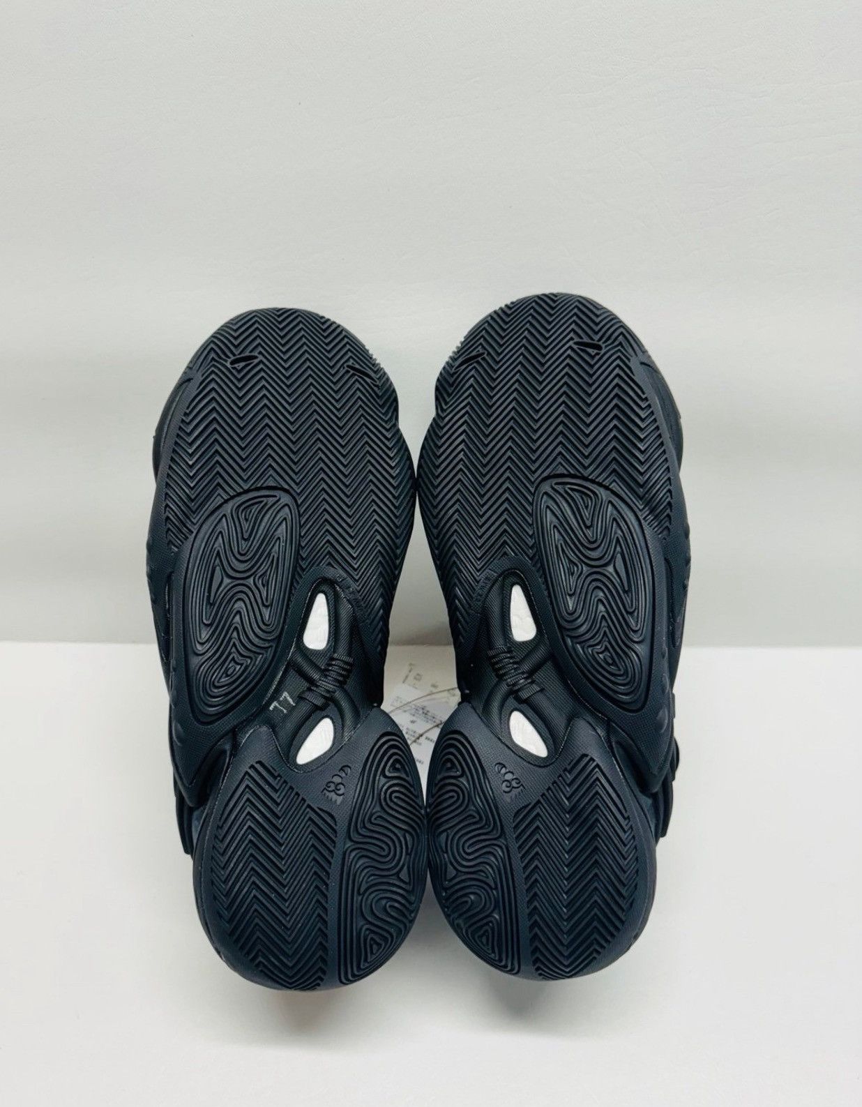 Adidas Adidas Pharrell x Human Race Crazy BYW Size US 10.5 / EU 43-44 - 6 Thumbnail