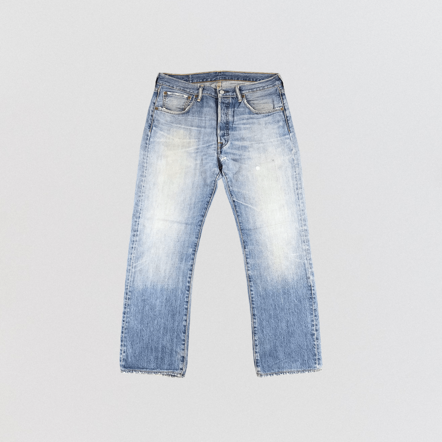 image of Light Wash Levis 501 Jeans-Jm1037 in Blue, Men's (Size 34)