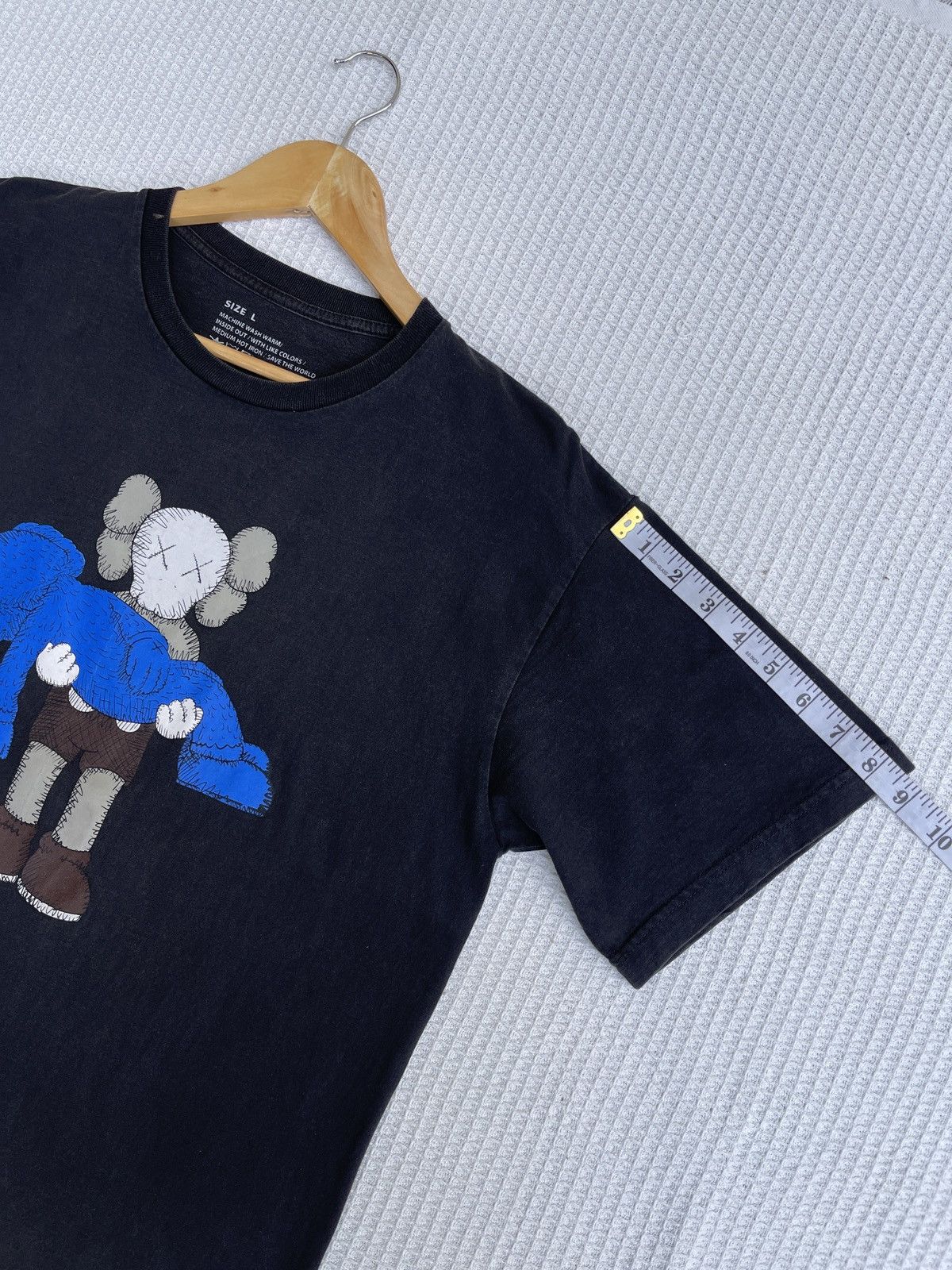 Kaws Last Drop🔥Rare🔥Sun Faded KAWS T Shirt Size US L / EU 52-54 / 3 - 7 Thumbnail
