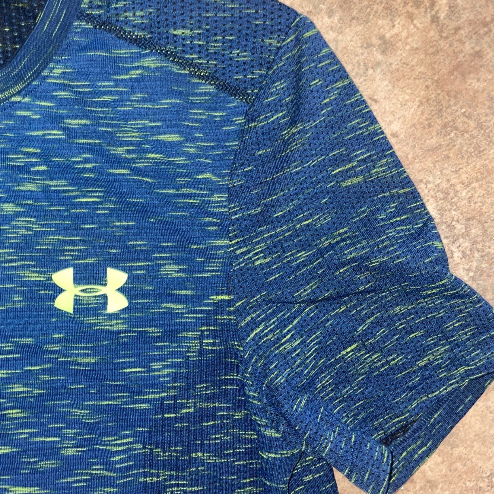 Under Armour VINTAGE? No — Under Armour Threadborne Athletic Shirt Men S Blue Athletic Mens S Shirt Under Armour Threadborne Athletic Shirt Mens S Blue Size US S / EU 44-46 / 1 - 3 Thumbnail