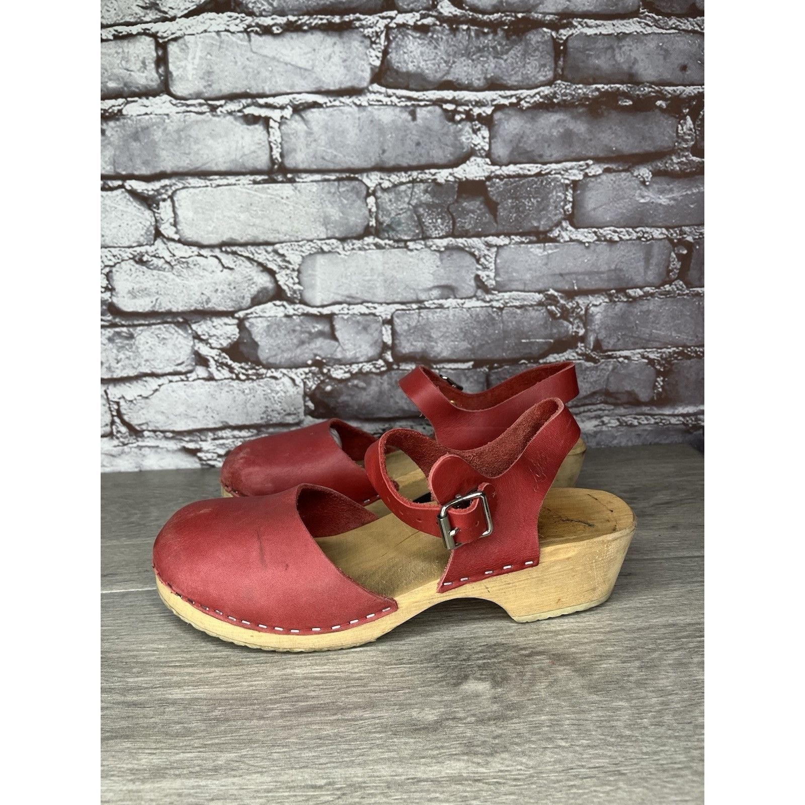 Warren Lotas Lotta's Stockholm T-bar Highwood Red Leather Clogs Nubuck Wo Size US 10.5 / IT 40.5 - 13 Thumbnail
