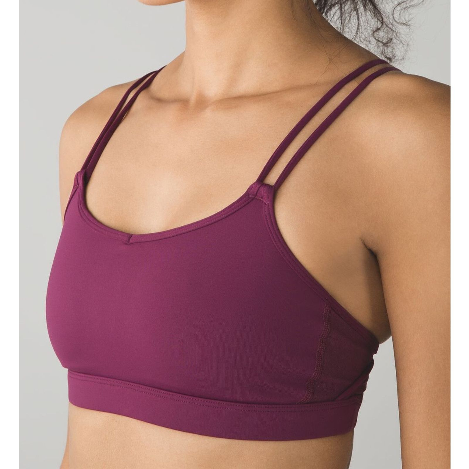 Lululemon Lululemon Make A Move Breathable Bra Red Grape Run Sz 4 $54 Size S / US 4 / IT 40 - 1 Thumbnail