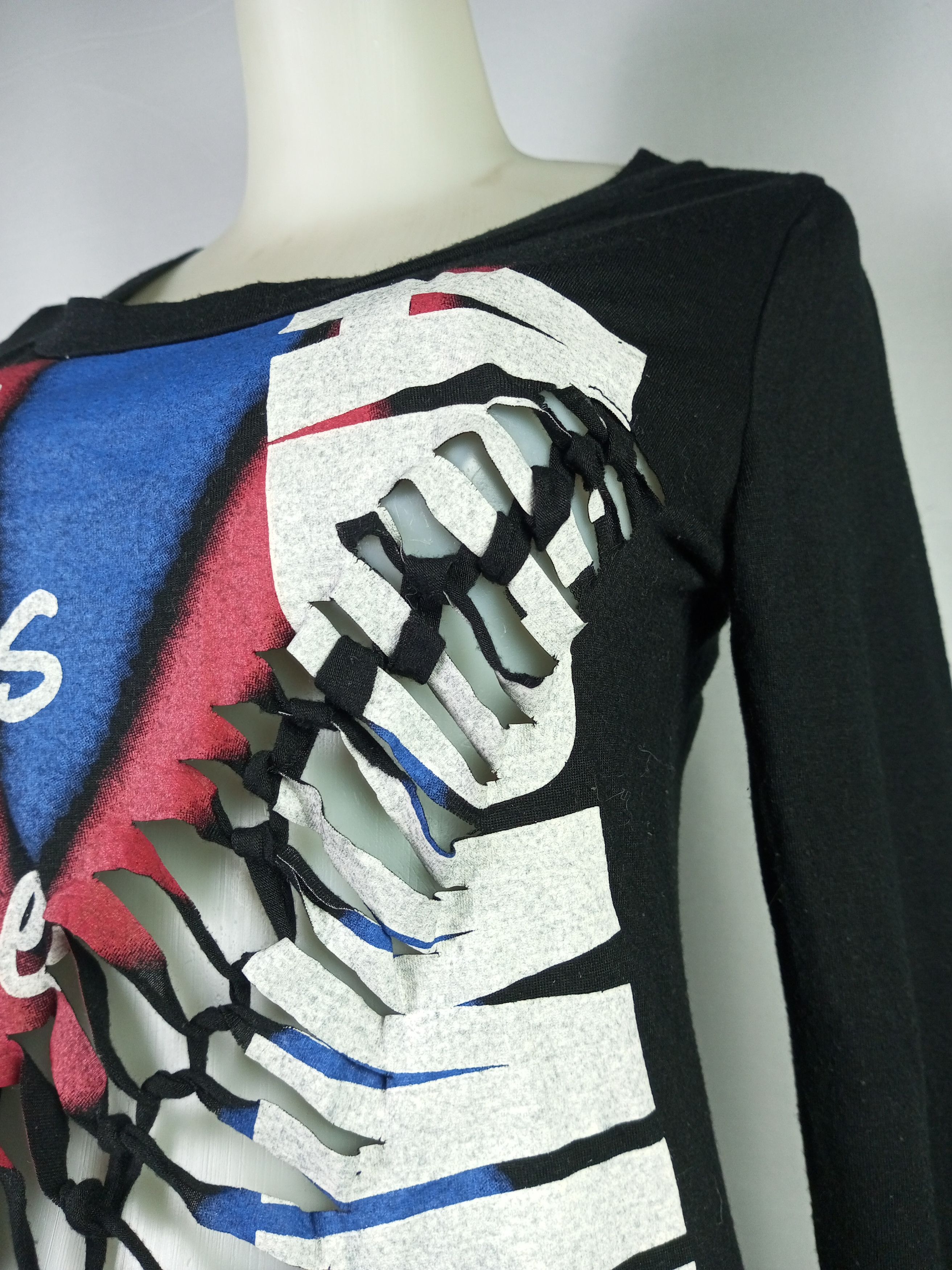 If Six Was Nine × Japanese Brand × Le Grande Bleu (L.G.B.) Knick Knack Distressed Grunge Punk long Sleeve Tshirt Size M / US 6-8 / IT 42-44 - 6 Thumbnail