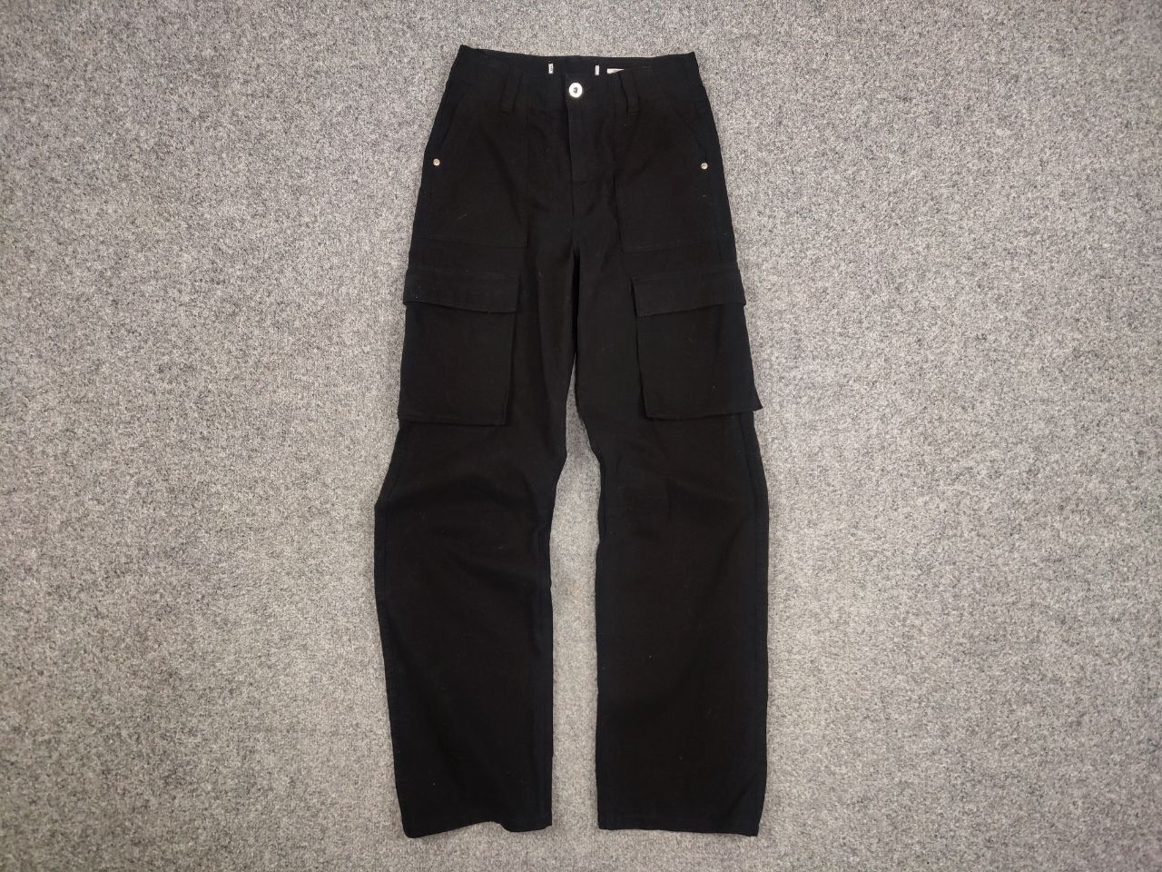 Japanese Brand Vintage 90's Japanese Black Baggy Cargo Pants Y2K Hype Style Size US 29 - 9 Thumbnail