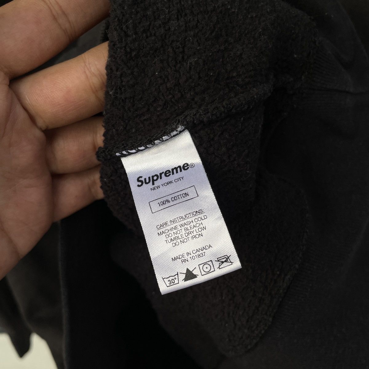 Supreme Supreme Fuck You Crewneck Size US M / EU 48-50 / 2 - 7 Thumbnail