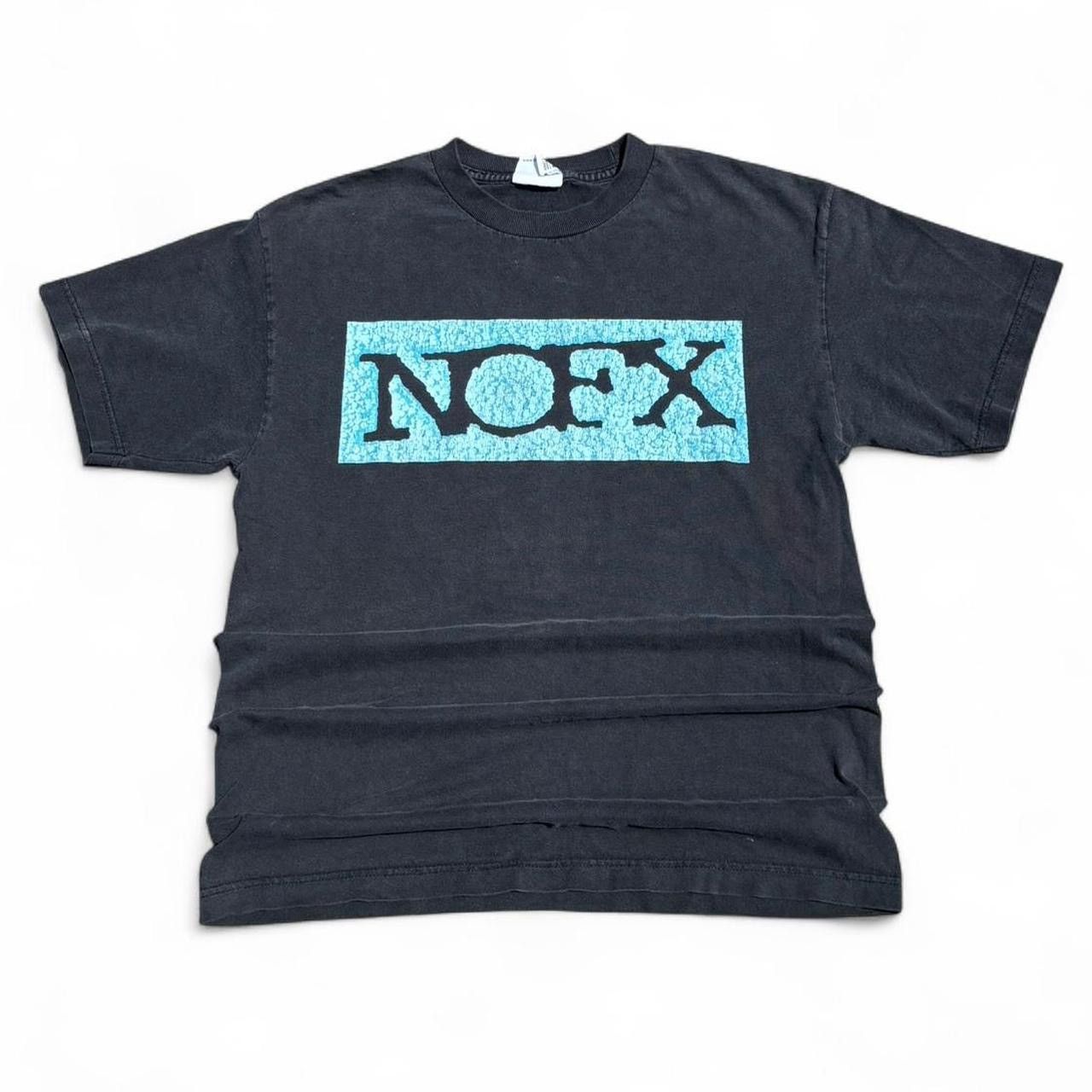 Band Tees Vintage NOFX Pump Up The Valium World Tour 2001 Band Tee Size US M / EU 48-50 / 2 - 1 Thumbnail