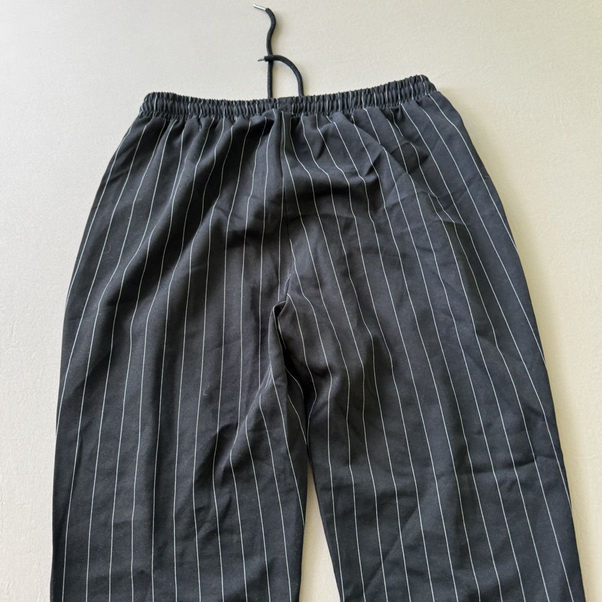 Shein Shein Pull On Pinstripe Trousers Size 30" / US 8 / IT 44 - 4 Thumbnail