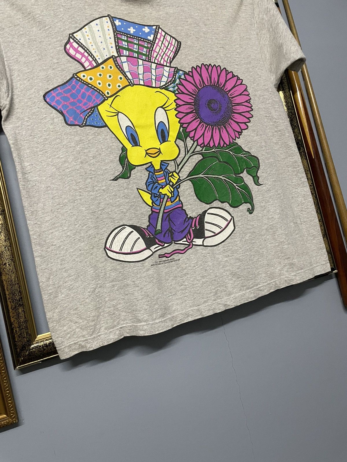Vintage Vintage 1994 Warner Bross Tweety Bird Looney Tunes Tshirt Size US L / EU 52-54 / 3 - 4 Thumbnail