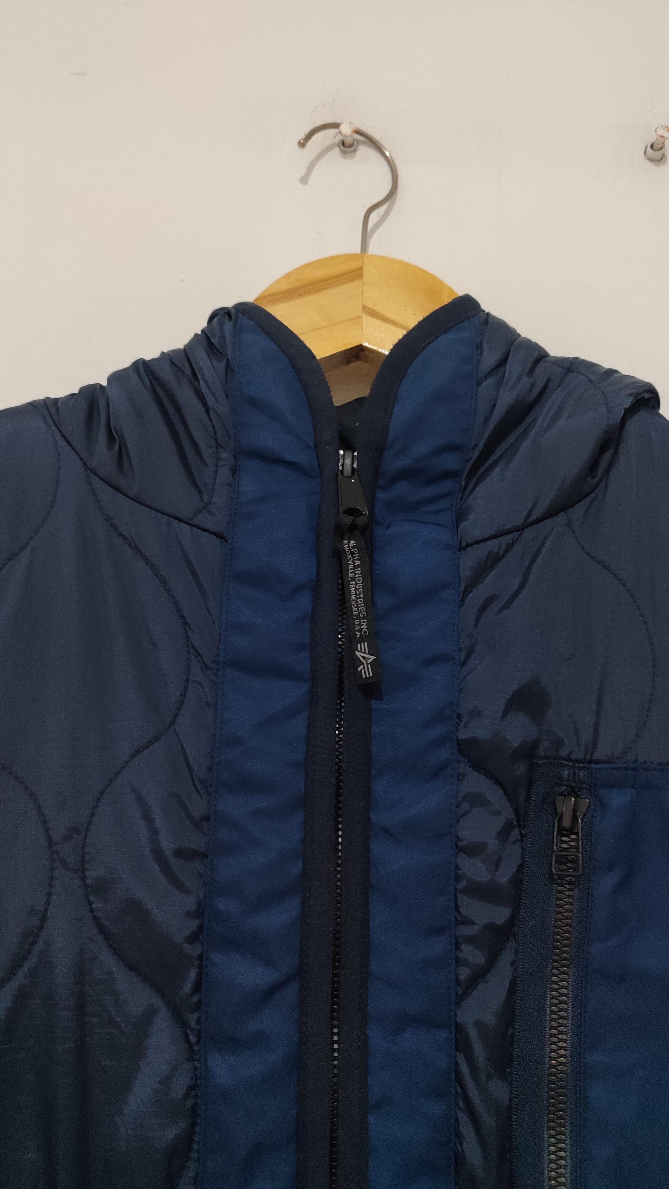 Alpha Industries Alpha industries quilted jacket Size US L / EU 52-54 / 3 - 5 Thumbnail