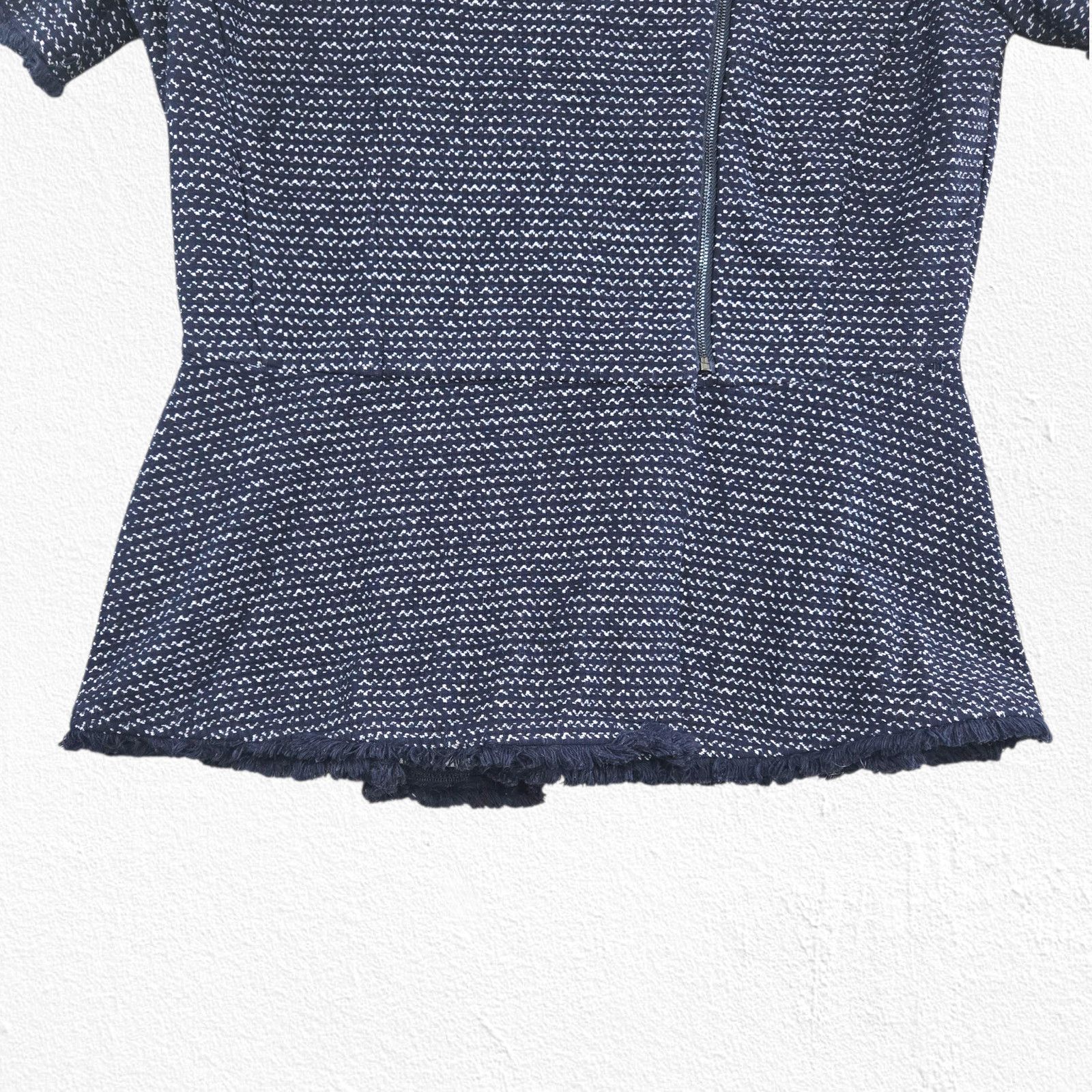 Bcbgmaxazria BCBGMaxazria Navy Zip-Up Short Sleeve Fringe Sweater Small Size S / US 4 / IT 40 - 10 Thumbnail