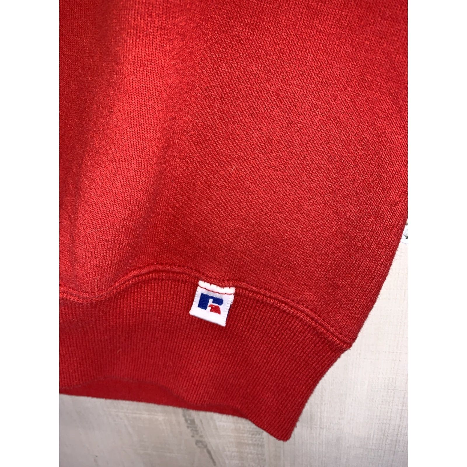 Russell Athletic VINTAGE Russell Athletic Football Sweatshirt Mens Crew Neck Red 1980-90s M Size US M / EU 48-50 / 2 - 4 Thumbnail