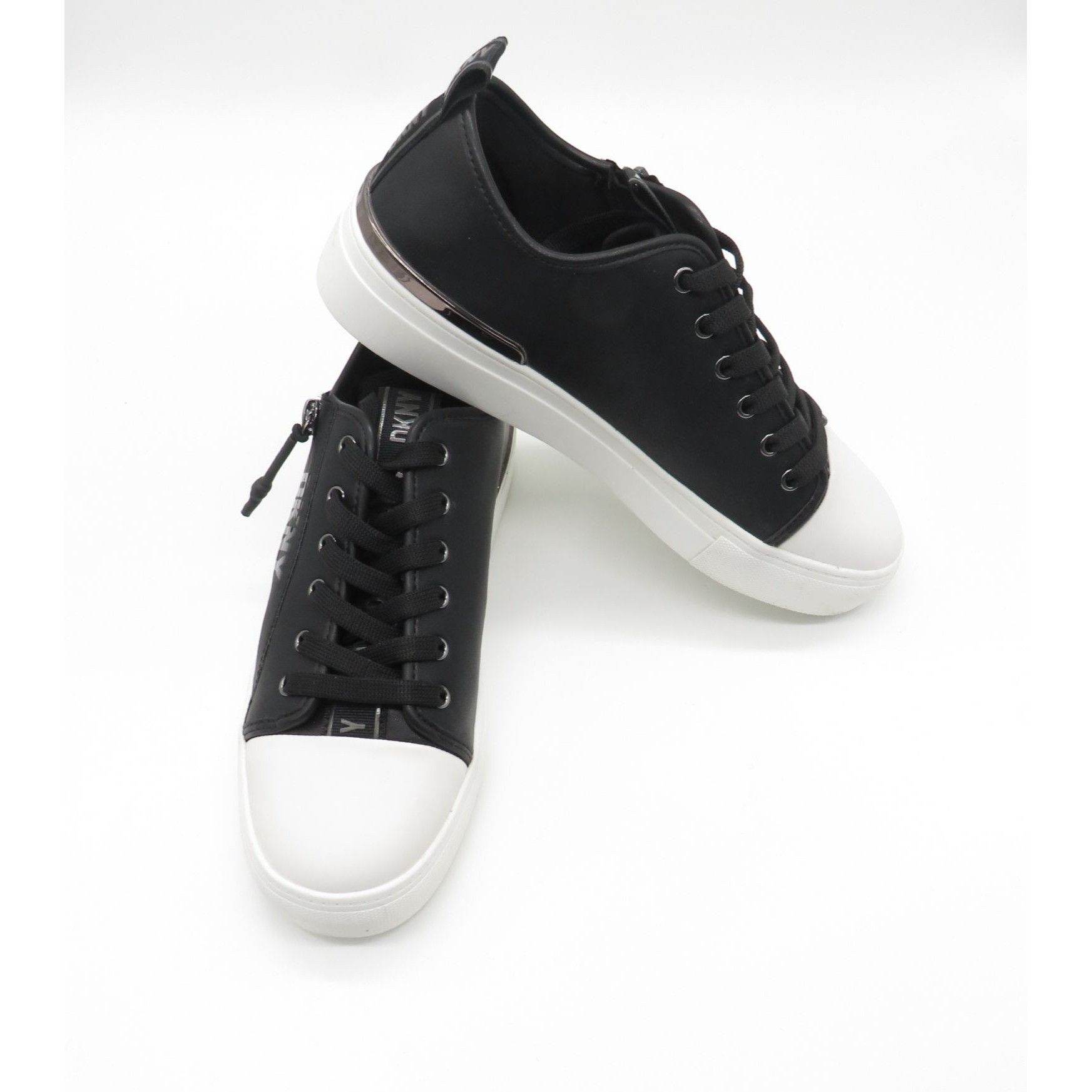 DKNY DKNY Women's Black White Low-Top Sneakers 8M Leather Man-Mad Size US 8 / IT 38 - 6 Thumbnail