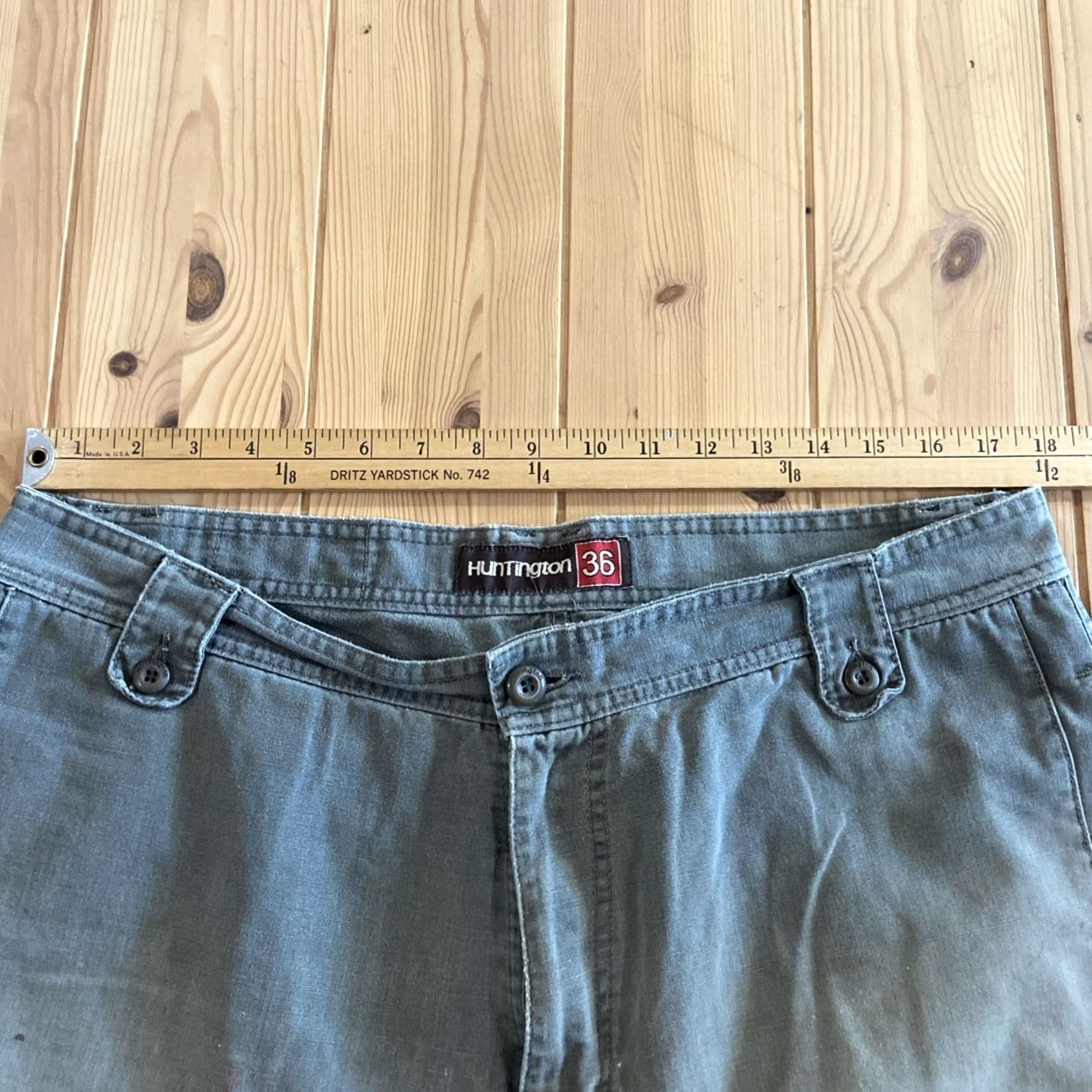 Vintage VINTAGE Huntington Cargo Shorts Green 36 Men Regular Cargo Pockets Surf Skate 90s 2000s Mens Size US 36 / EU 52 - 3 Thumbnail