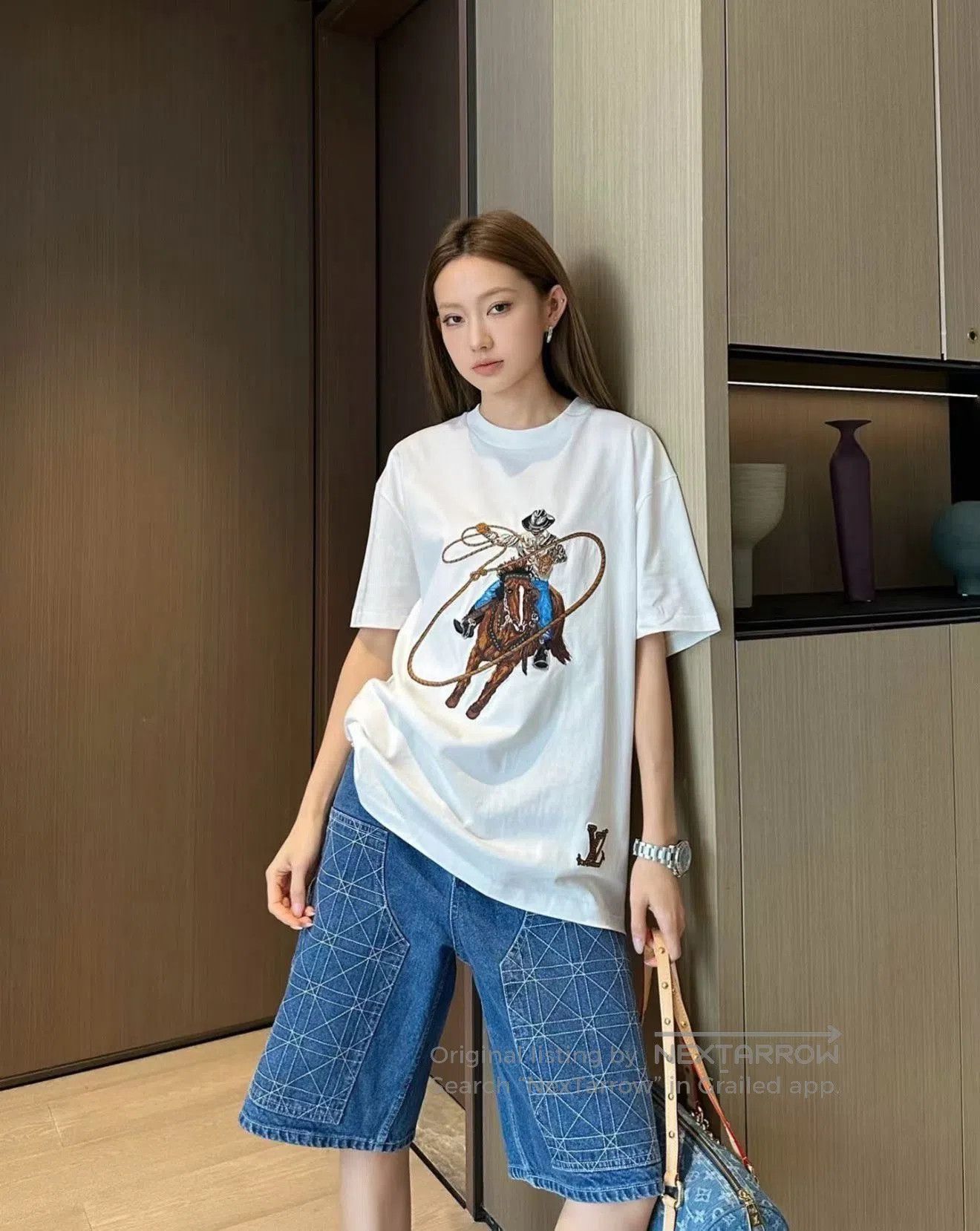 Louis Vuitton Louis Vuitton Logo Embroidered Crewneck T. Size US S / EU 44-46 / 1 - 7 Thumbnail