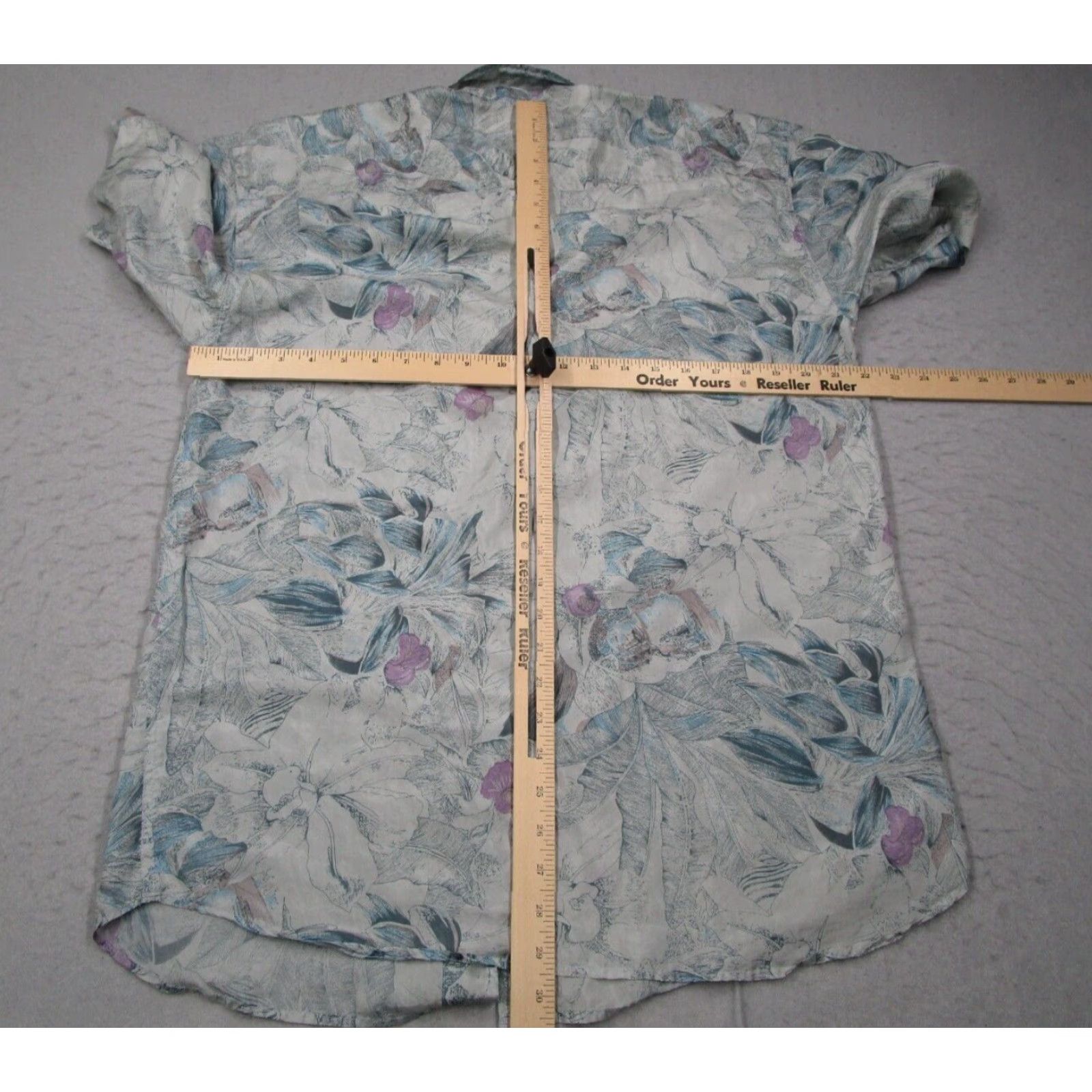 Etro VINTAGE Silk Wave Shirt Mens Medium Gray Floral Button Up Hawaiian Tiki Retro Size US M / EU 48-50 / 2 - 4 Thumbnail