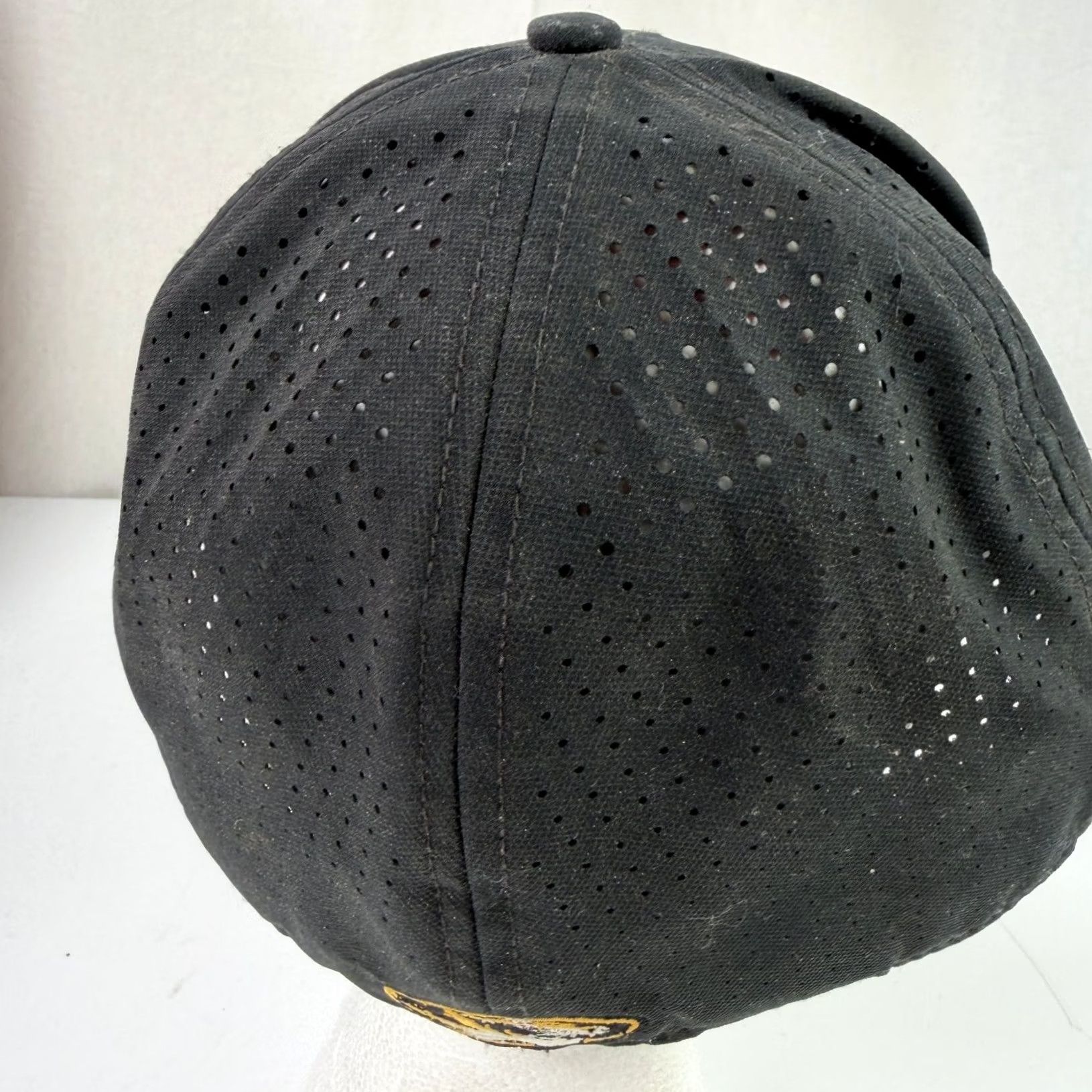 Nike Nike Missouri Tigers Baseball Cap Mizzou Fitted 7 1/4 Black Gold NCAA Mens Size ONE SIZE - 4 Thumbnail