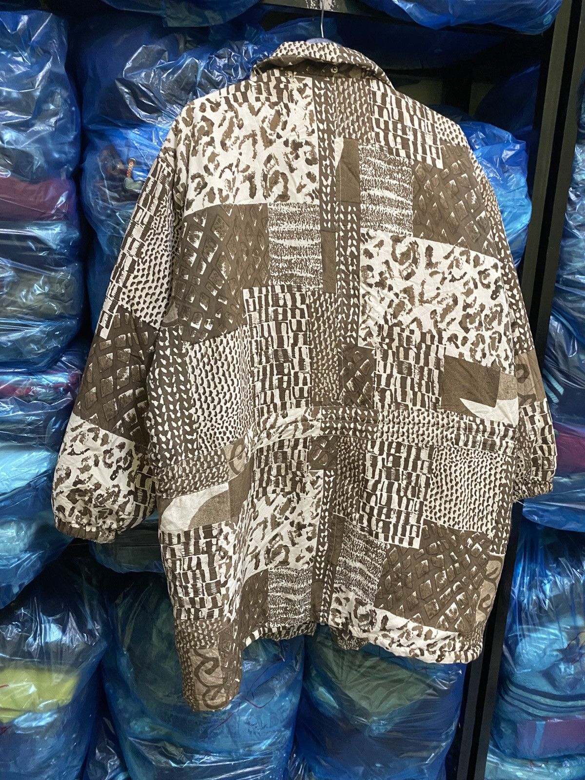 Designer Vitta Dini Women’s Vintage Patchwork Animal Print Jacket Size L / US 10 / IT 46 - 12 Thumbnail