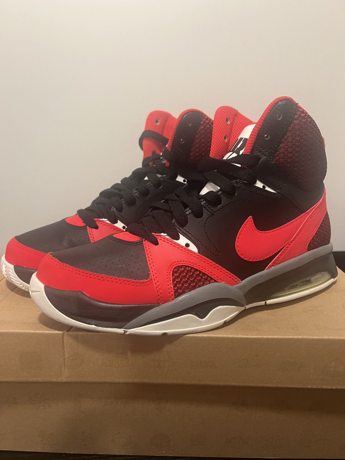 Nike SIZE 7.5 MEN - Nike Air Ultra Force Size US 7.5 / EU 40-41 - 2 Thumbnail