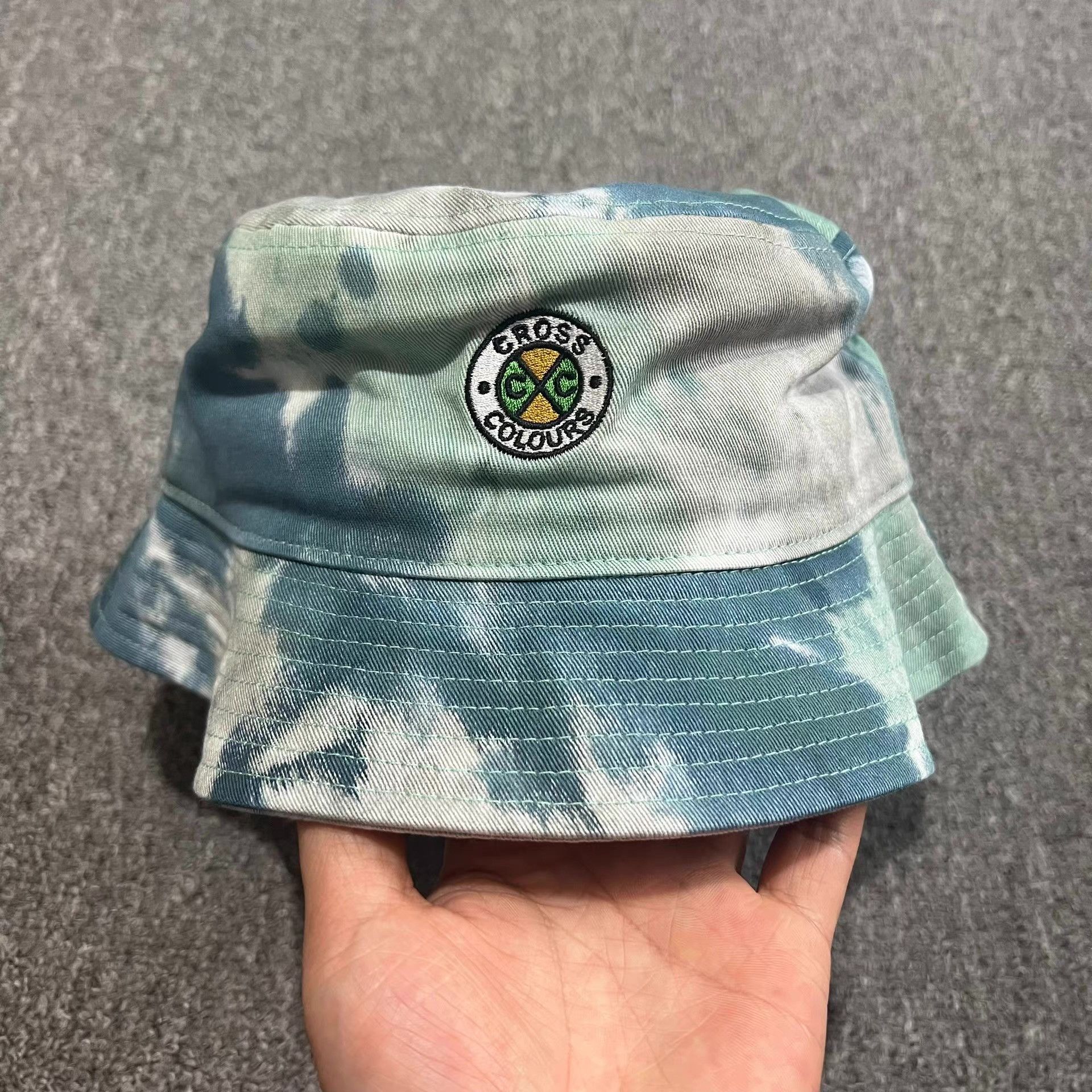 Crocs Cross Colours Embroidered Washed Tie-Dye Bucket Hat Q7 Size ONE SIZE - 1 Thumbnail