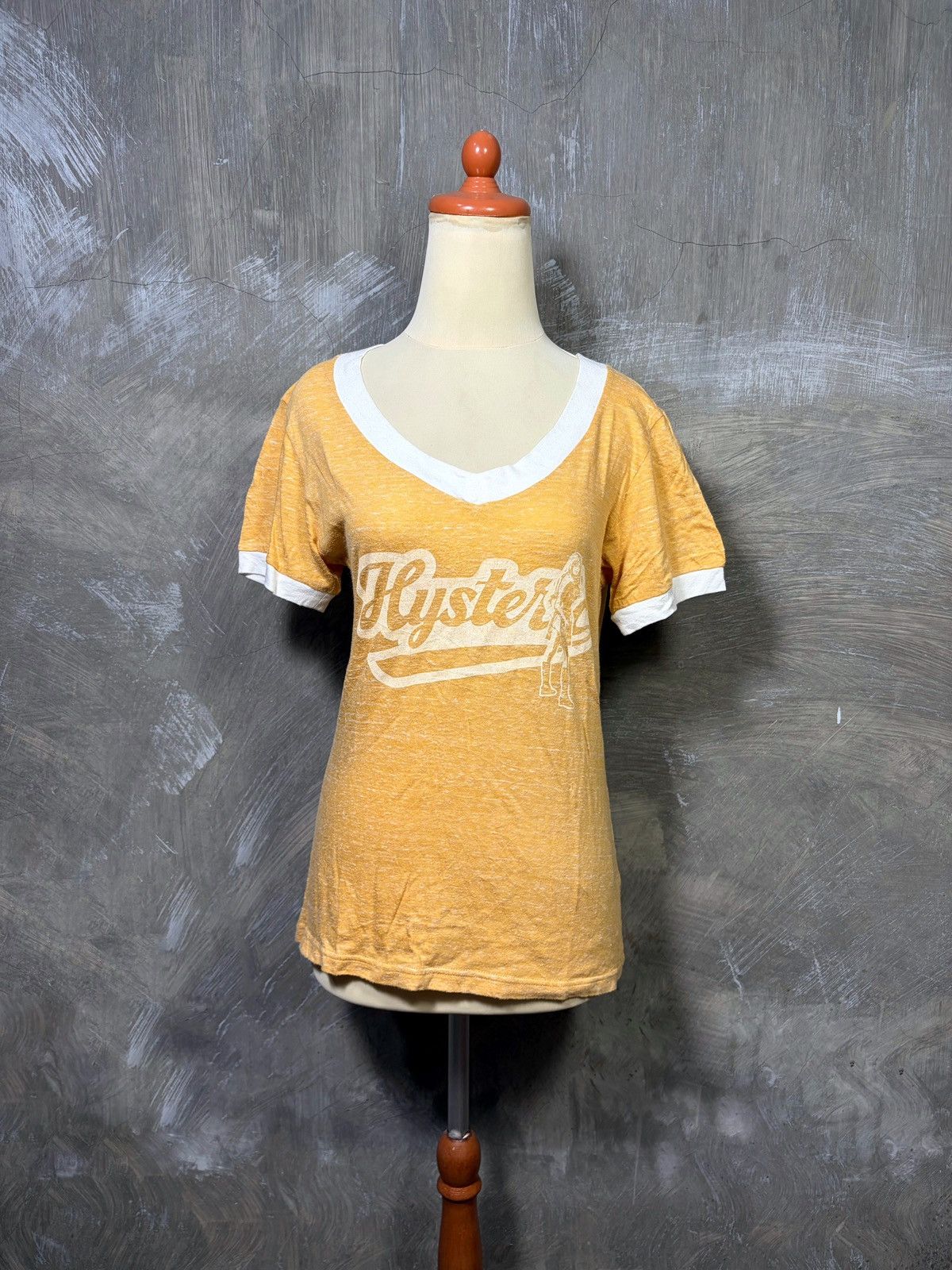 Hysteric Glamour Hysteric Glamour Women T-shirt Size S / US 4 / IT 40 - 2 Thumbnail