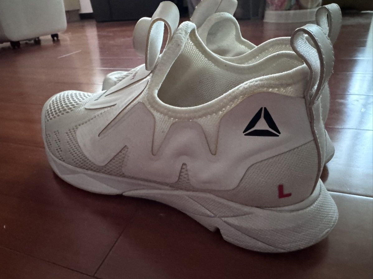 Reebok × Vetements Vetements x Reebok "Right & Left" Pump Size US 10 / EU 43 - 4 Thumbnail