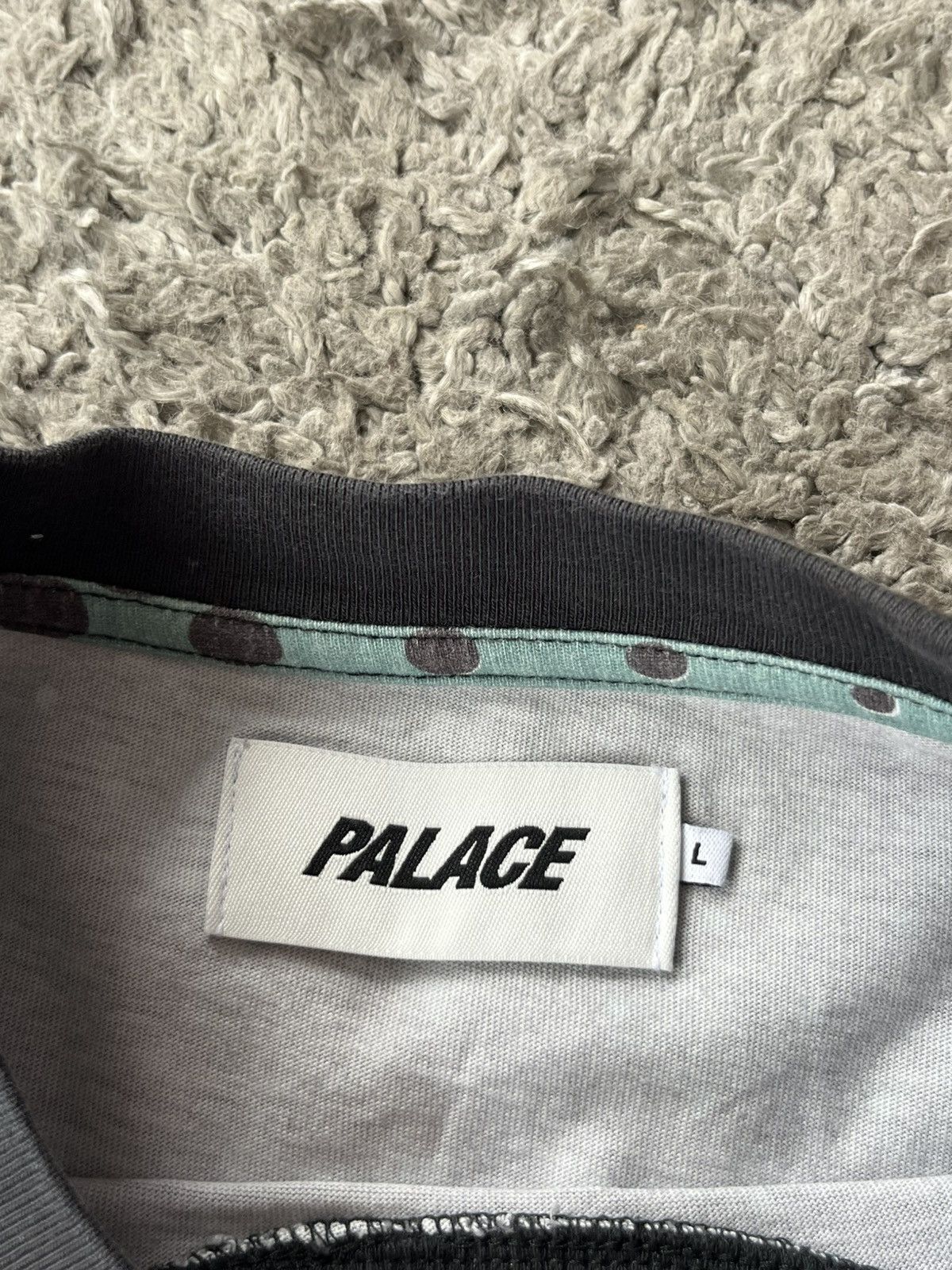 Palace Streetwear Tee Palace BIG LOGO Multi color Size US L / EU 52-54 / 3 - 4 Thumbnail