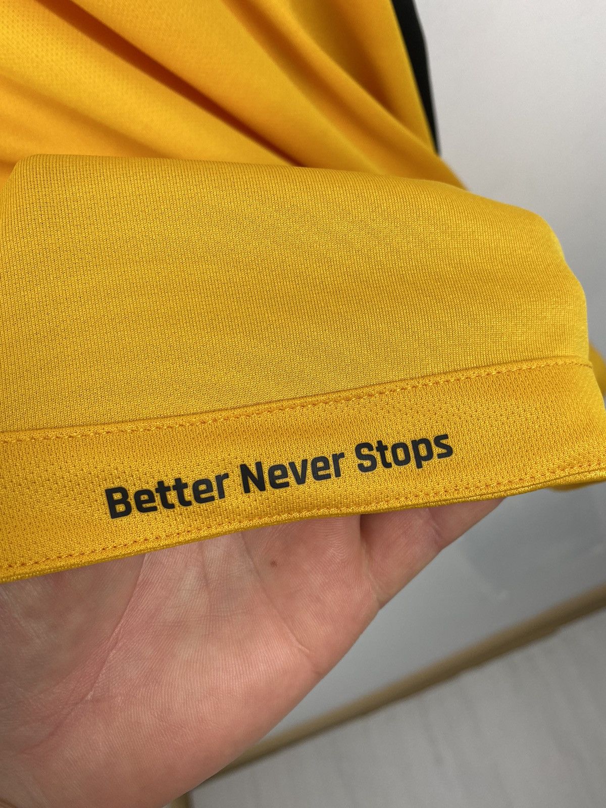 Castore Wolverhampton Wanderers 2021 2022 Castore Soccer Jersey PSG Size US XXL / EU 58 / 5 - 6 Thumbnail