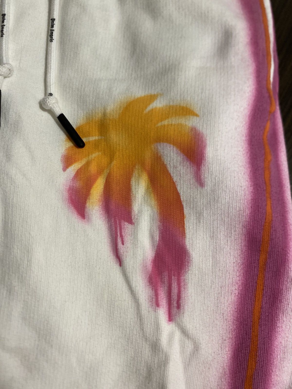 Palm Angels Palm Angels Sprayed Palm Cotton Sweatpants Size US 33 - 2 Thumbnail