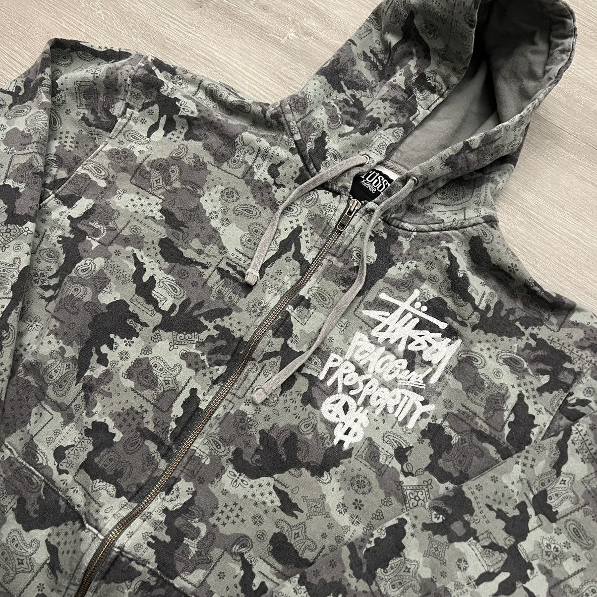 Stussy Stussy Peace and Prosperity Camo Zip Up Hoodie Size US XL / EU 56 / 4 - 17 Thumbnail