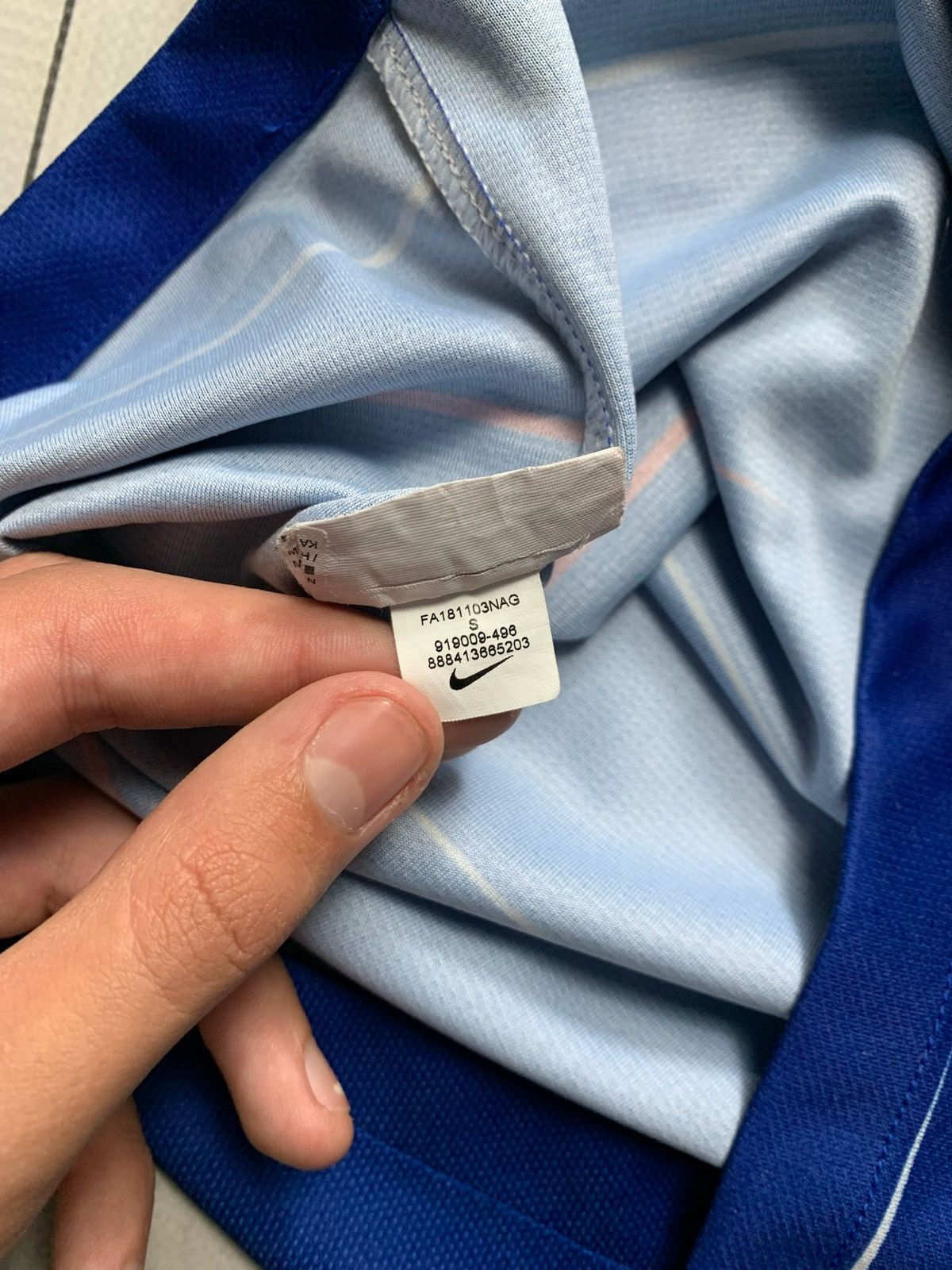 Chelsea Soccer × Nike × Vintage Vintage Nike Chelsea soccer jersey size S 5 Jorginho rare Size US S / EU 44-46 / 1 - 6 Thumbnail