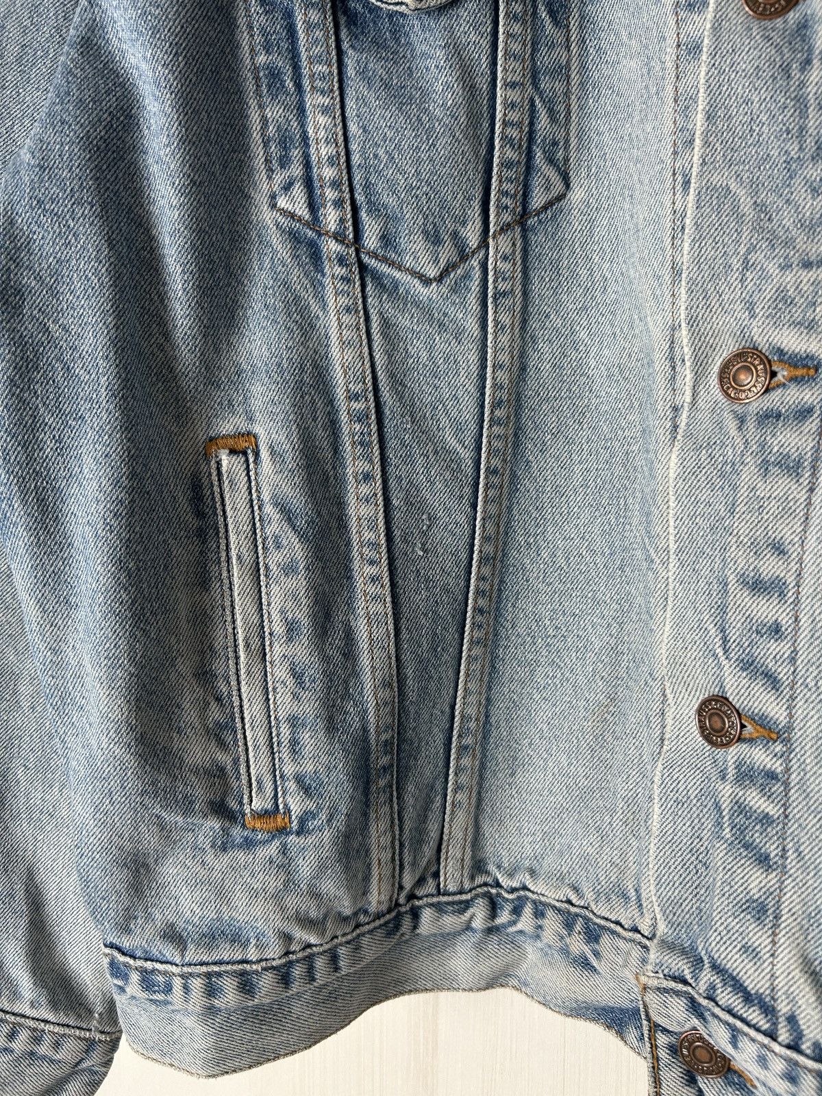 Levi's Vintage Clothing Vintage Levis 90s denim jacket mens size M Size US M / EU 48-50 / 2 - 10 Thumbnail