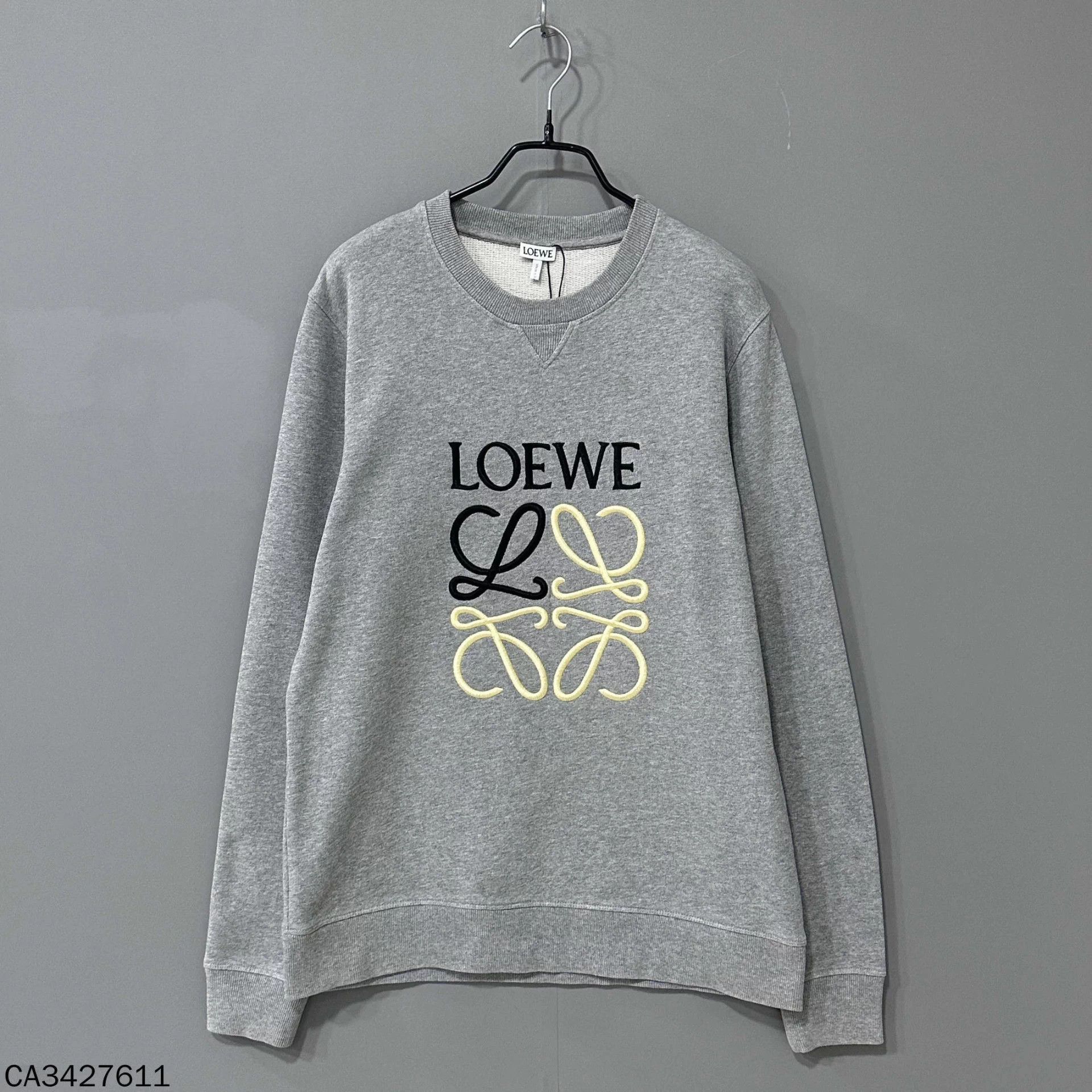 Loewe LOEWE color blocked embroidered logo sweatshirt M Size US M / EU 48-50 / 2 - 1 Thumbnail