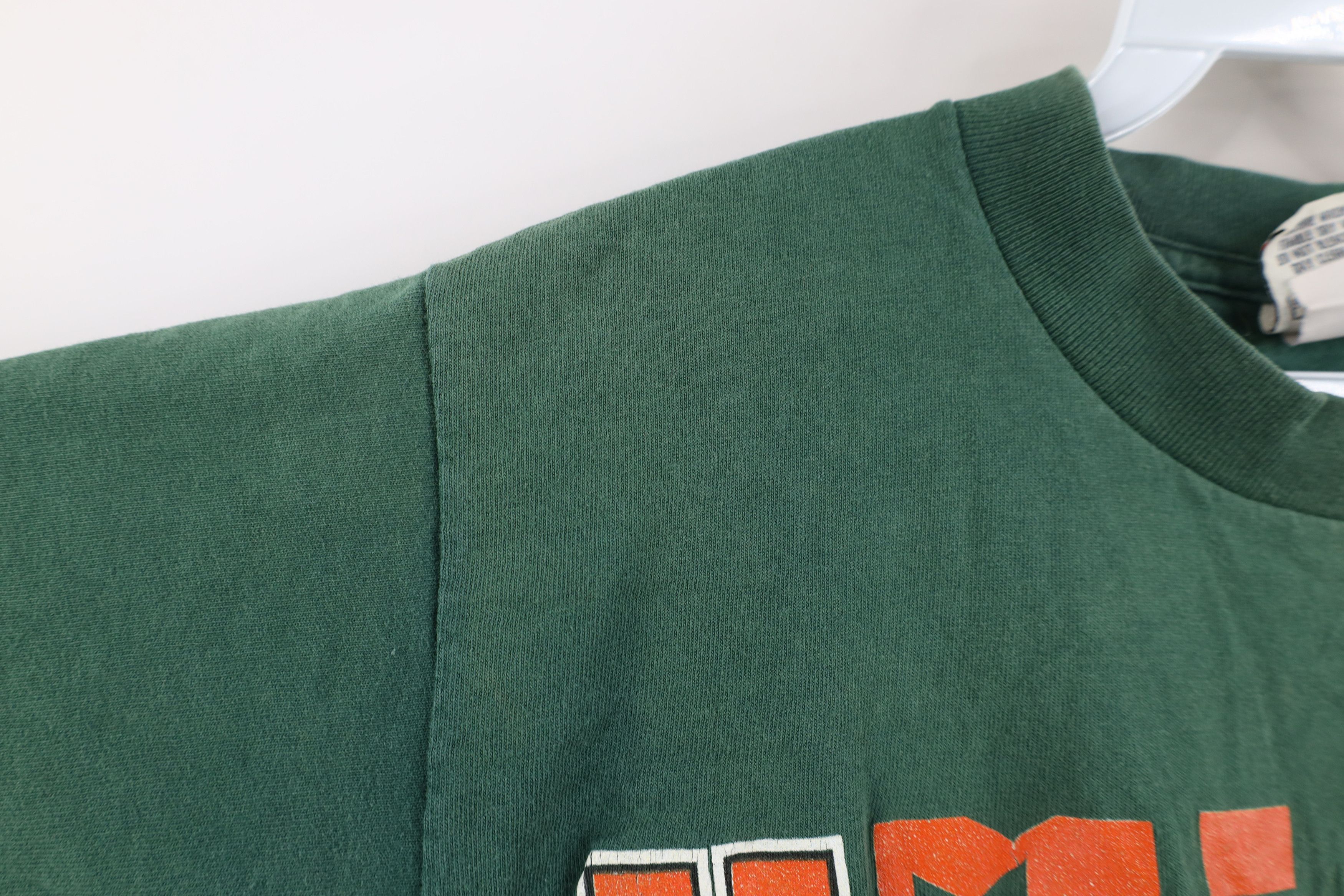 Vintage Vintage 90s Spell Out University of Miami T-Shirt Green USA Size US M / EU 48-50 / 2 - 7 Thumbnail