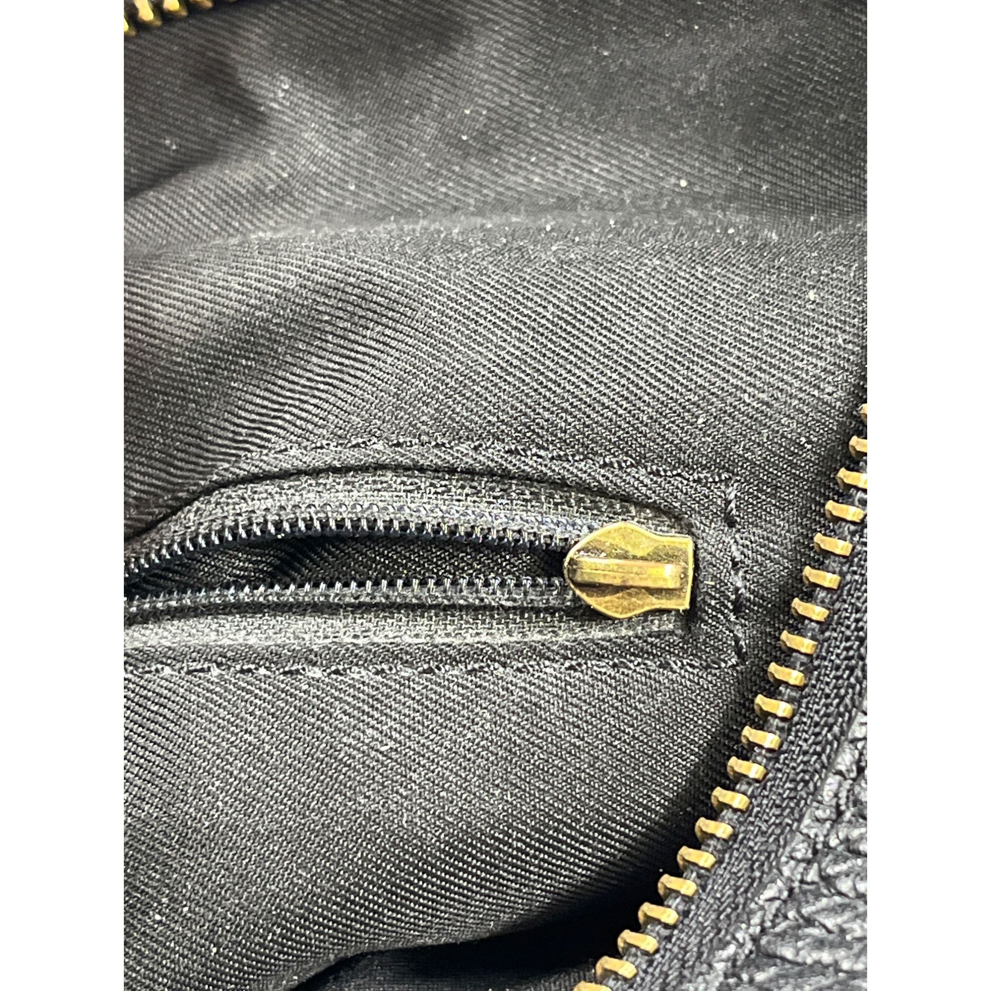 Fossil Fossil SKU 7461 Black Leather Crossbody Bag Purse Size ONE SIZE - 9 Thumbnail