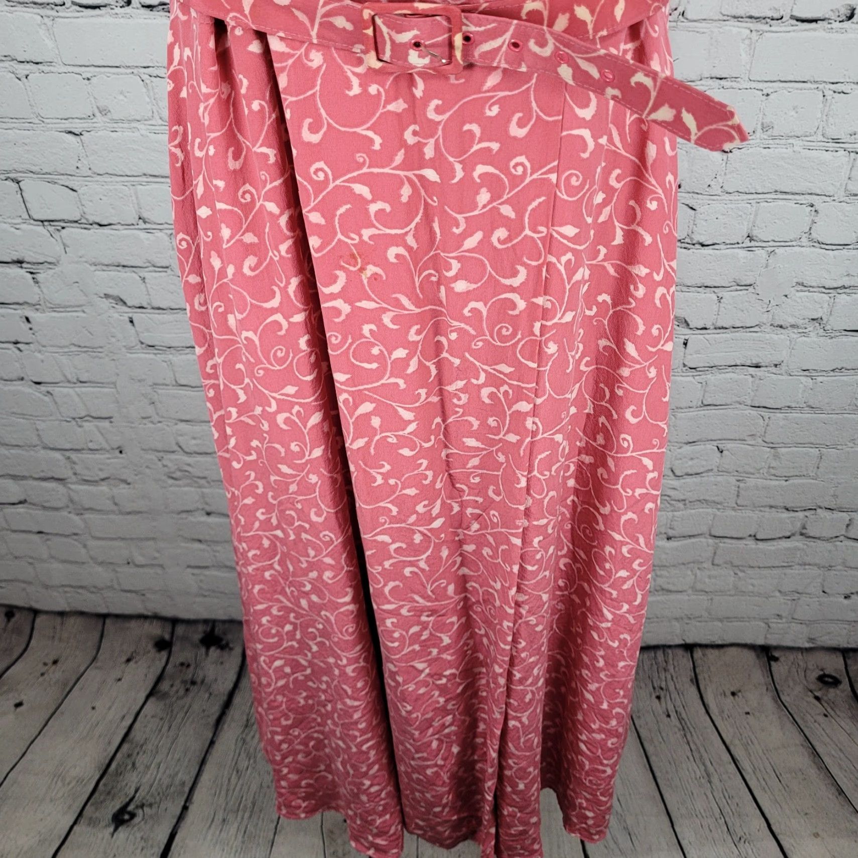 VINTAGE Papillon Pink 100% Silk Leaf Print Short Sleeve Belted Lined Wrap Dress 16