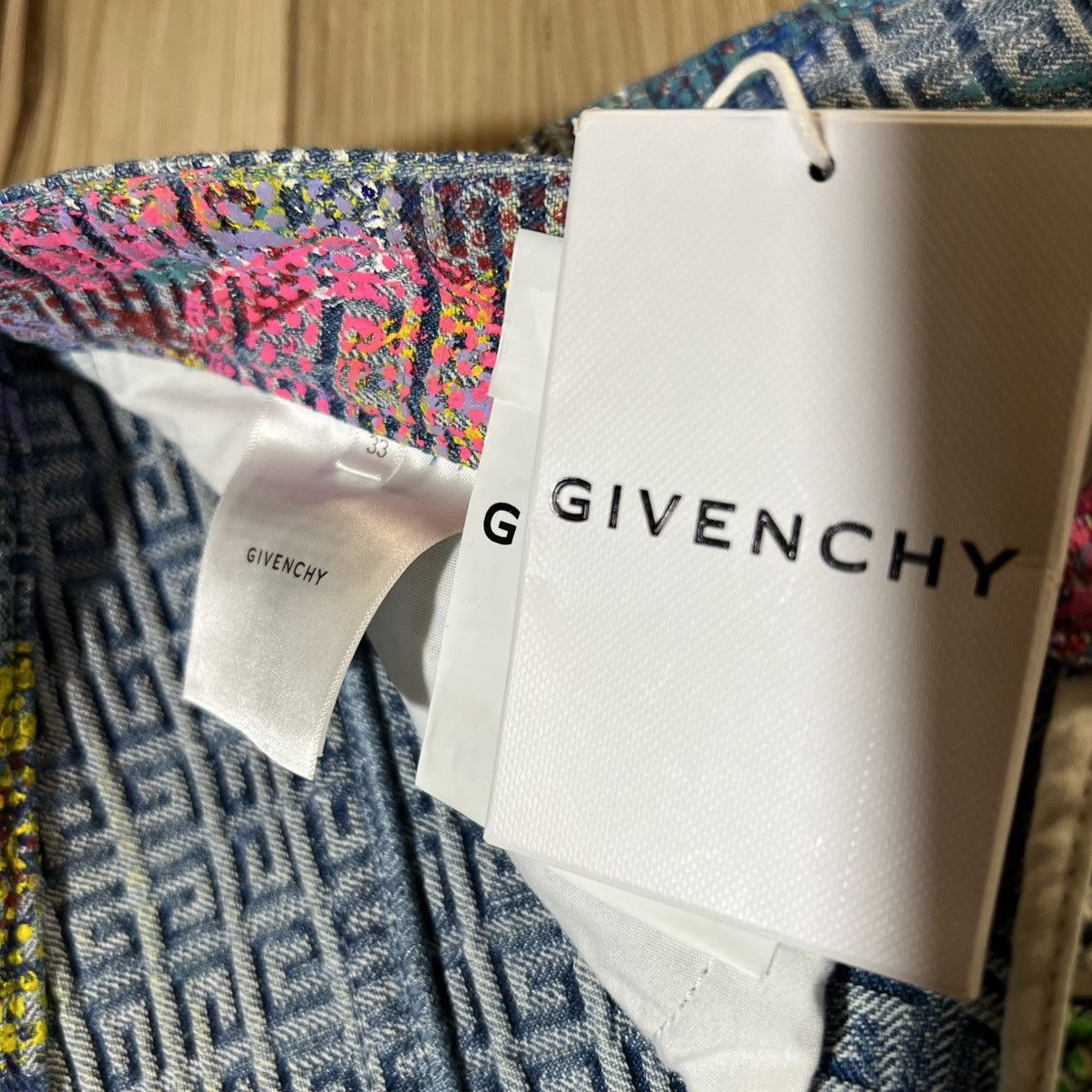 (B).Stroy × Givenchy 4G Monogram Paint Graphic Jeans Size US 33 - 13 Thumbnail