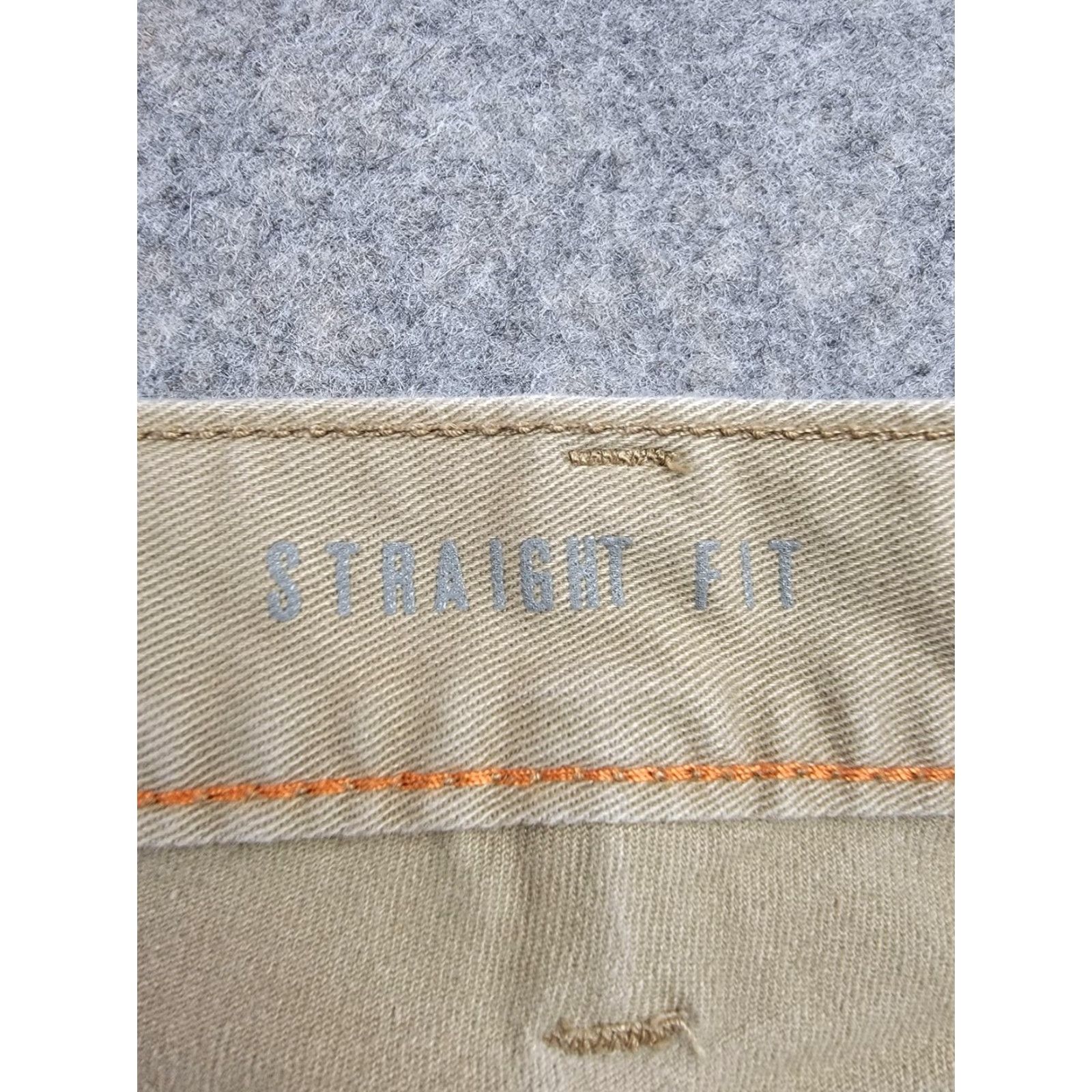 Dockers Dockers Jeans Mens 38x34 Khaki Tan Straight Fit 5-Pocket Jeans Men Inseam 31 Regular Stretch Pockets Size US 38 / EU 54 - 6 Thumbnail