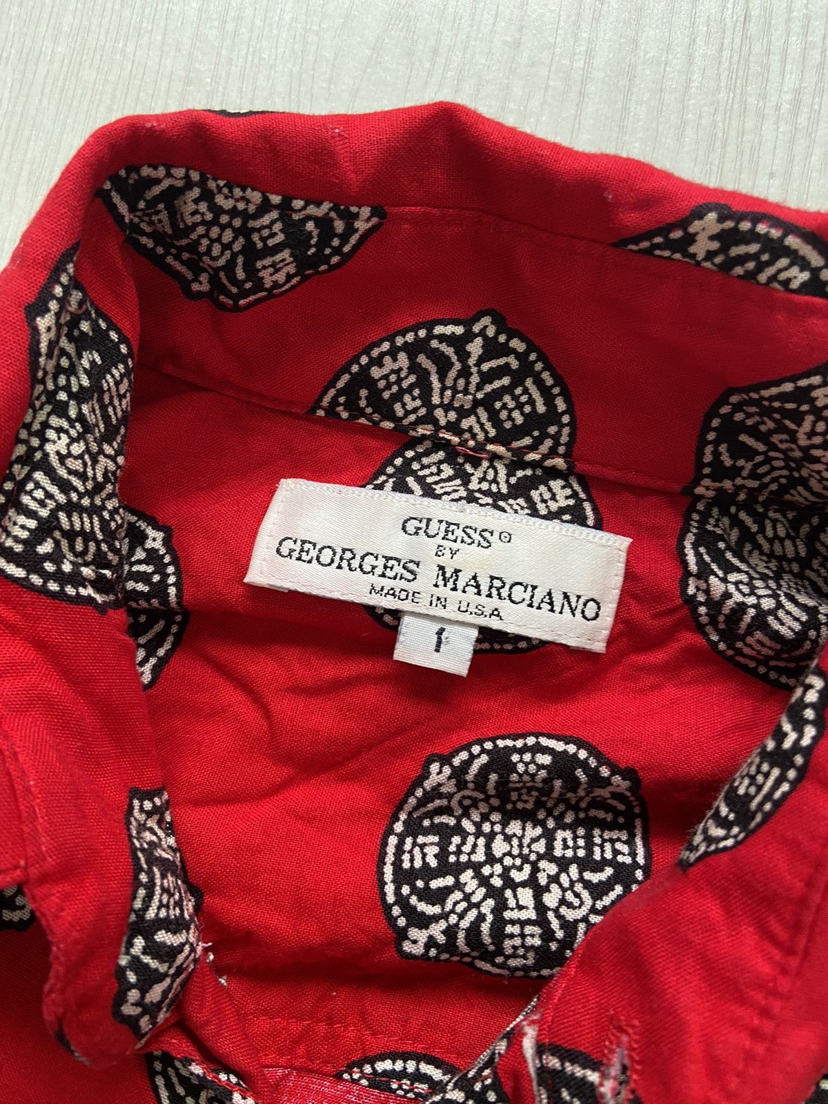 Georges Marciano × Guess Vintage 1980’s Guess Medieval Block Print Rayon Shirt Size US L / EU 52-54 / 3 - 7 Thumbnail