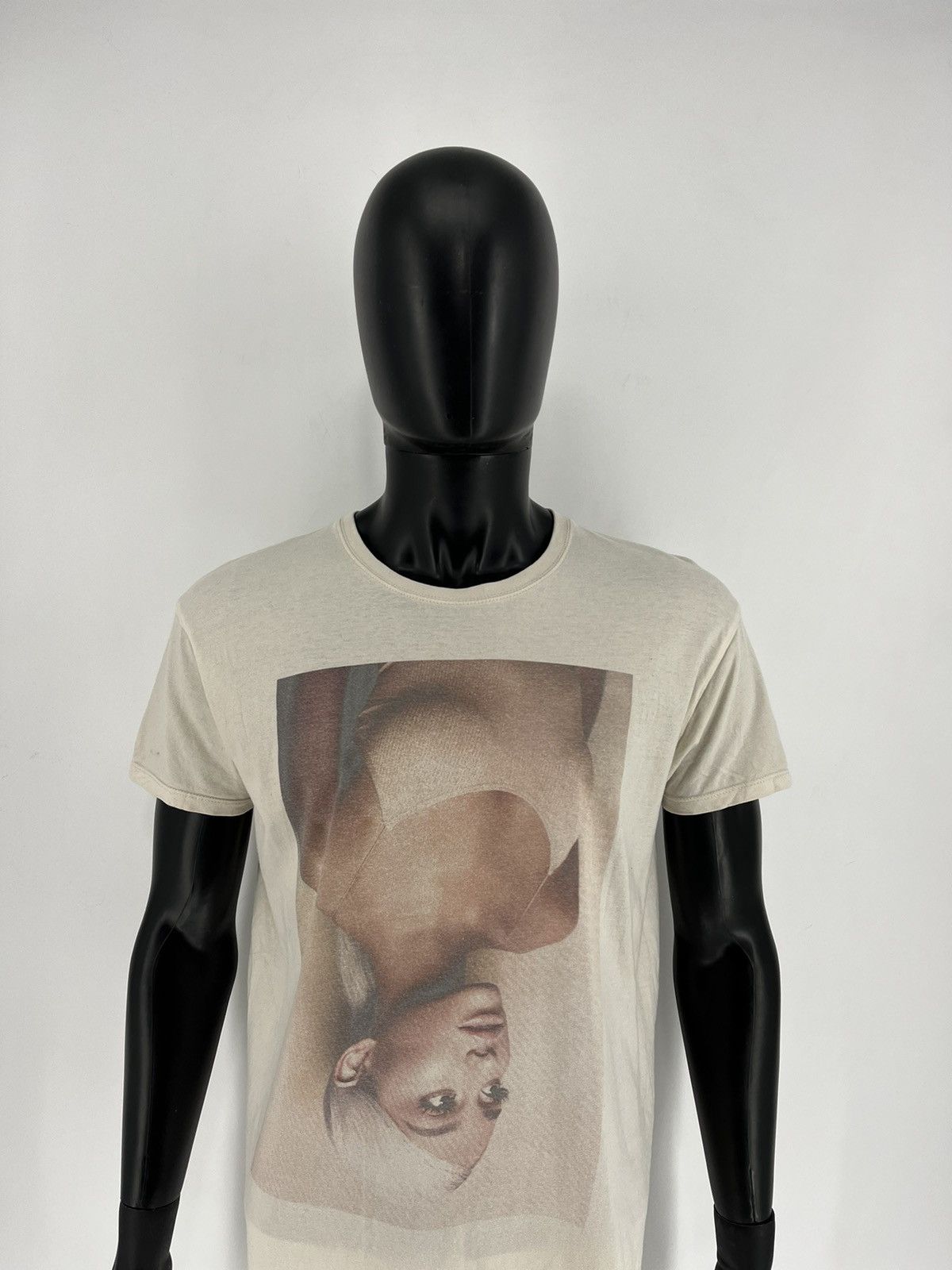 Band Tees × Rap Tees Vintage 🔥RARE🔥 Ariana Grande Solo Singer Rappars Shirt Size US S / EU 44-46 / 1 - 1 Thumbnail