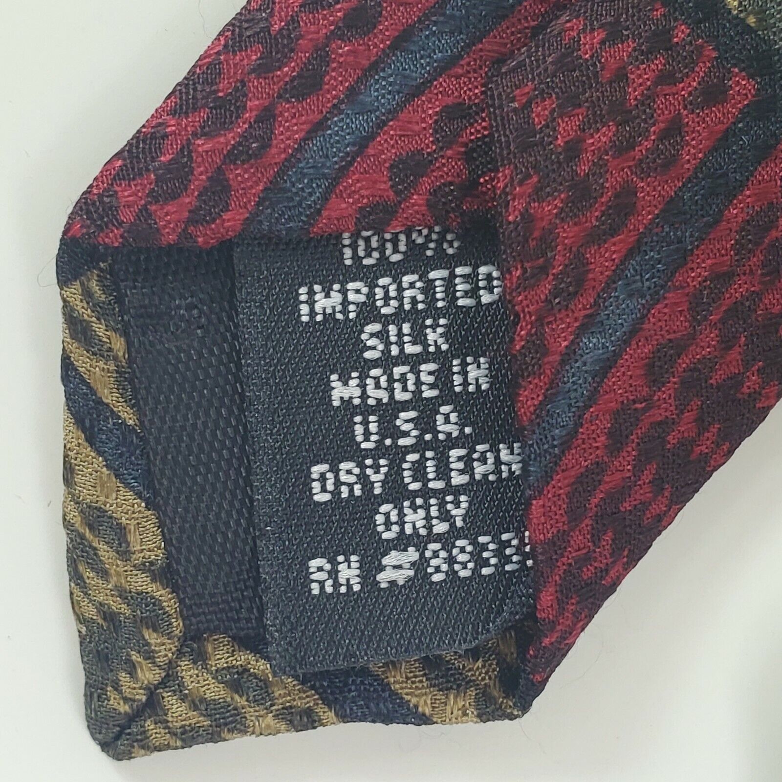 Vintage Ziggurat by Mulberry Neckwear Silk Red Tie Classic Size ONE SIZE - 5 Thumbnail